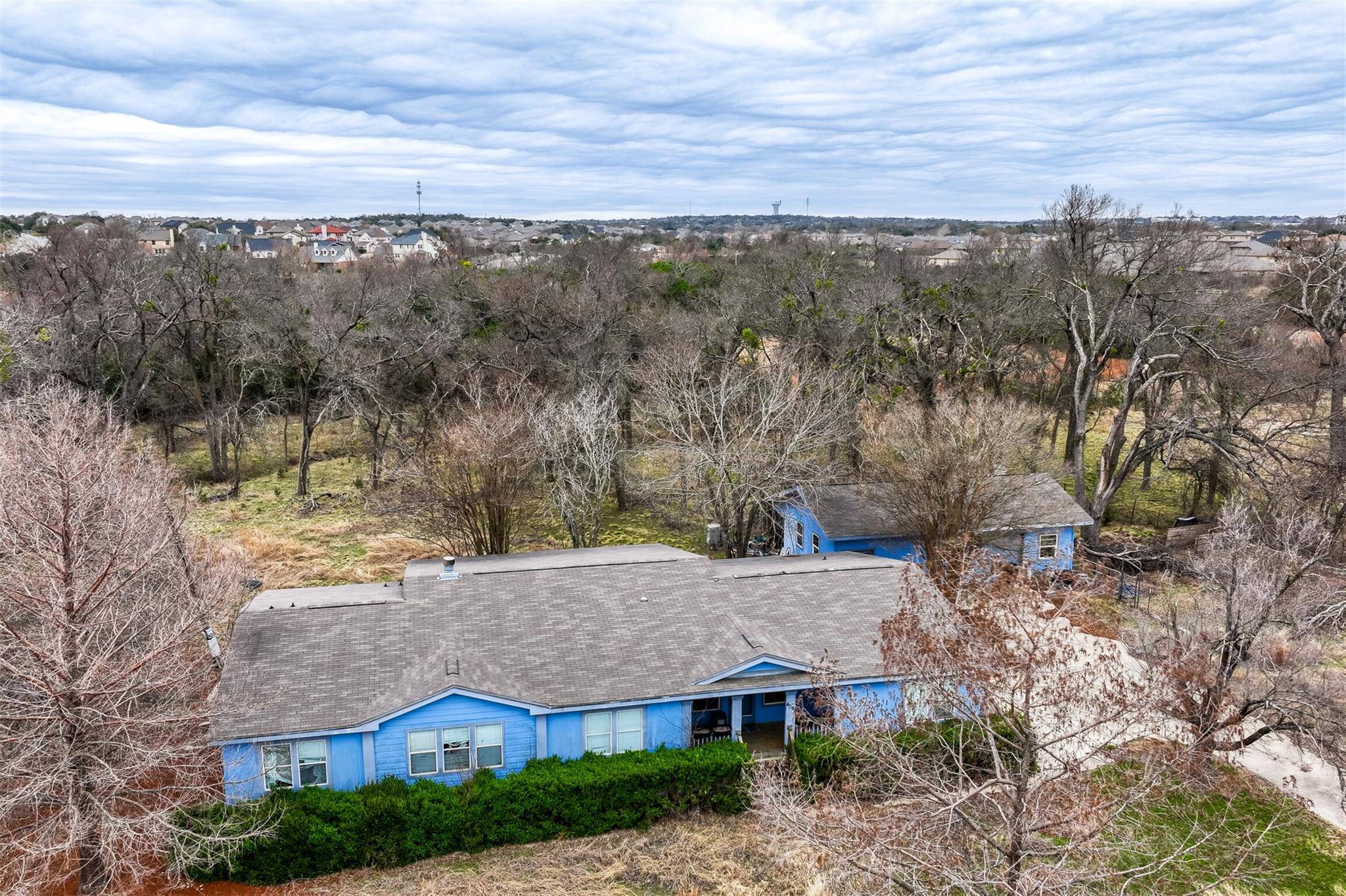 408 Horseshoe DR, Leander, TX 78641
