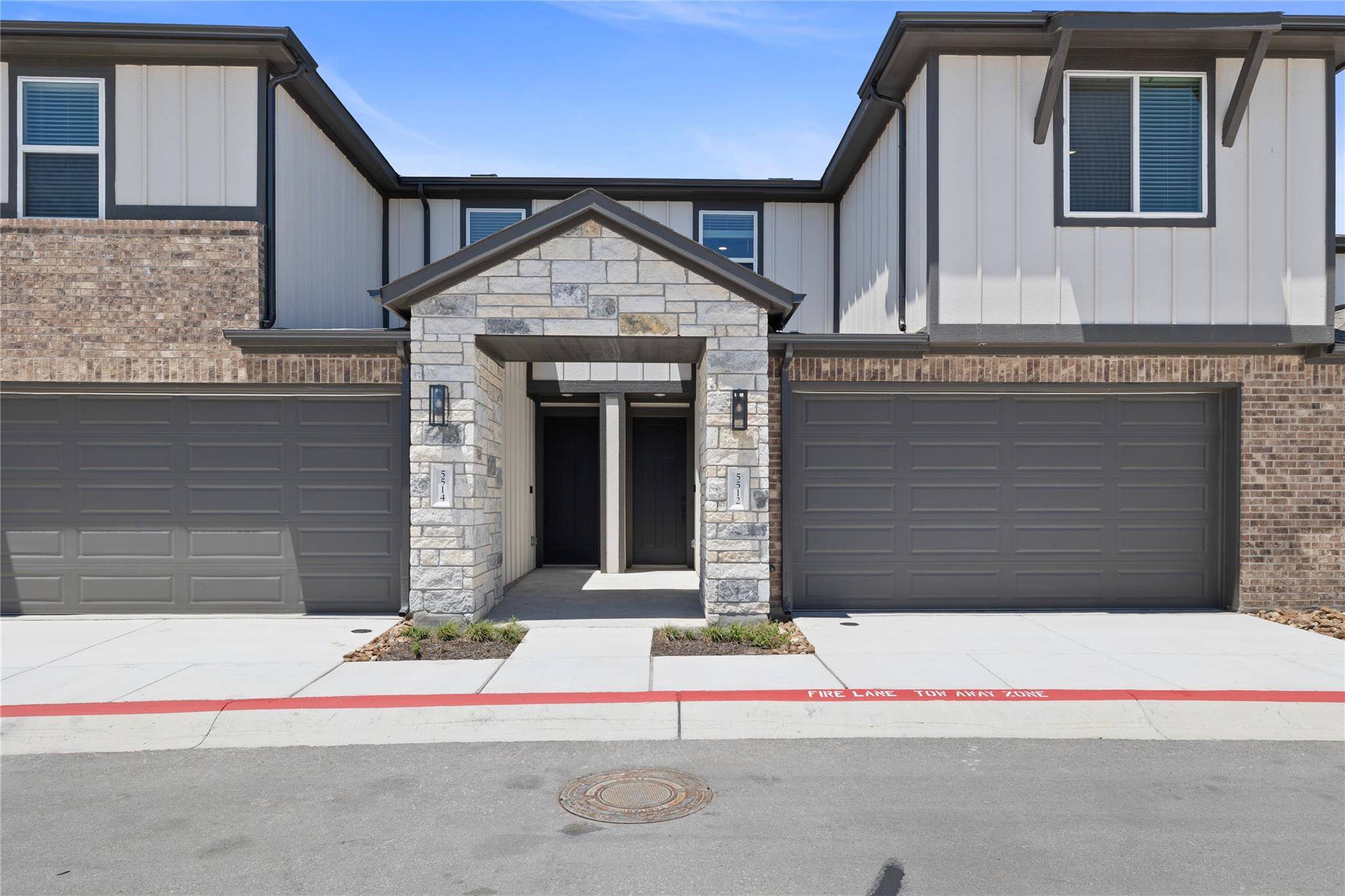 5502 Mobeetie LOOP, Bee Cave, TX 78738