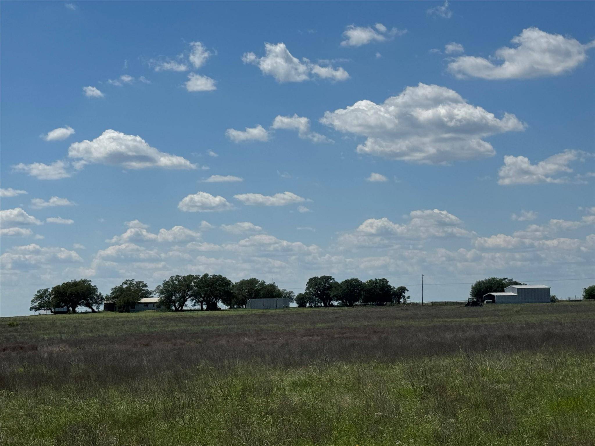 1806 County Road 2425, Iredell, TX 76649