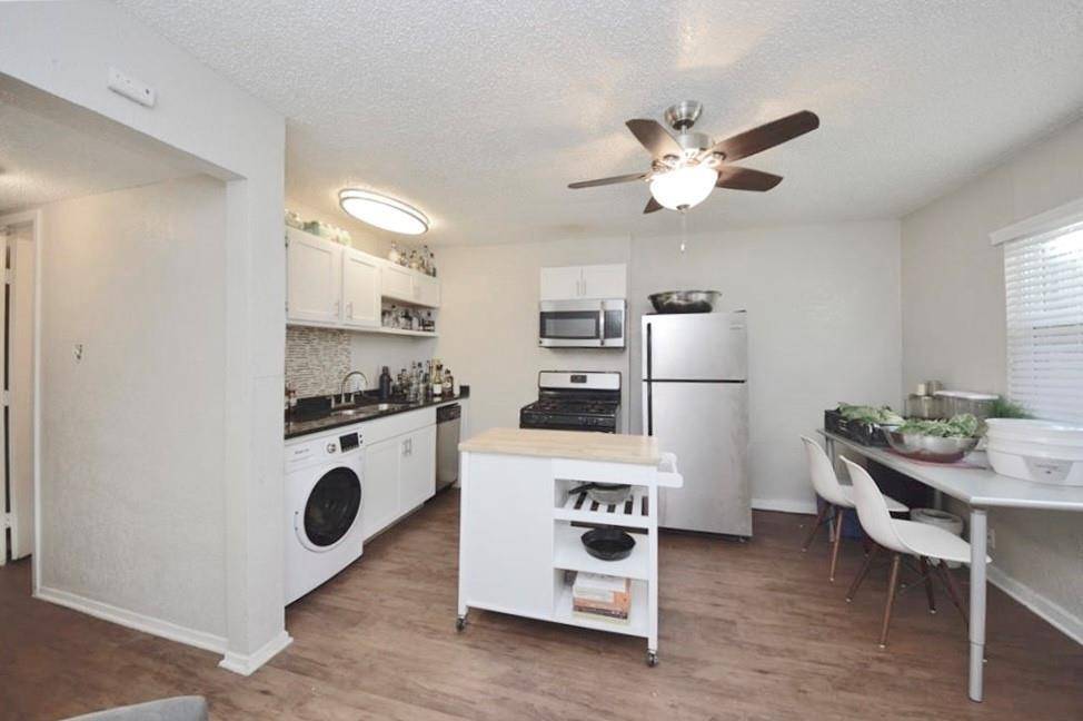 2401 Manor RD #132A, Austin, TX 78722