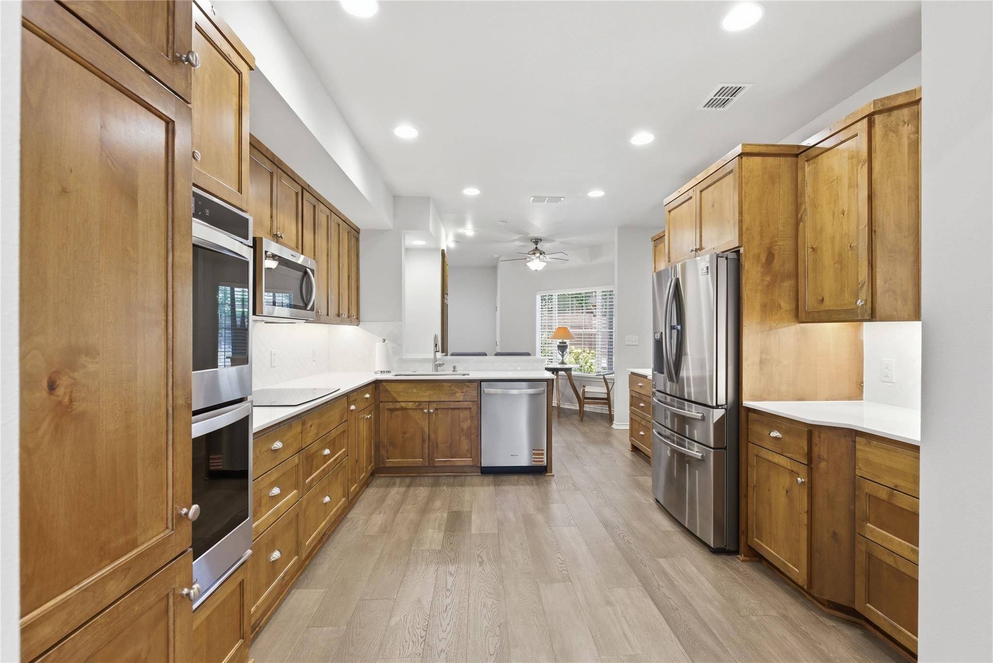 1204 ORLANDO RD, Austin, TX 78733