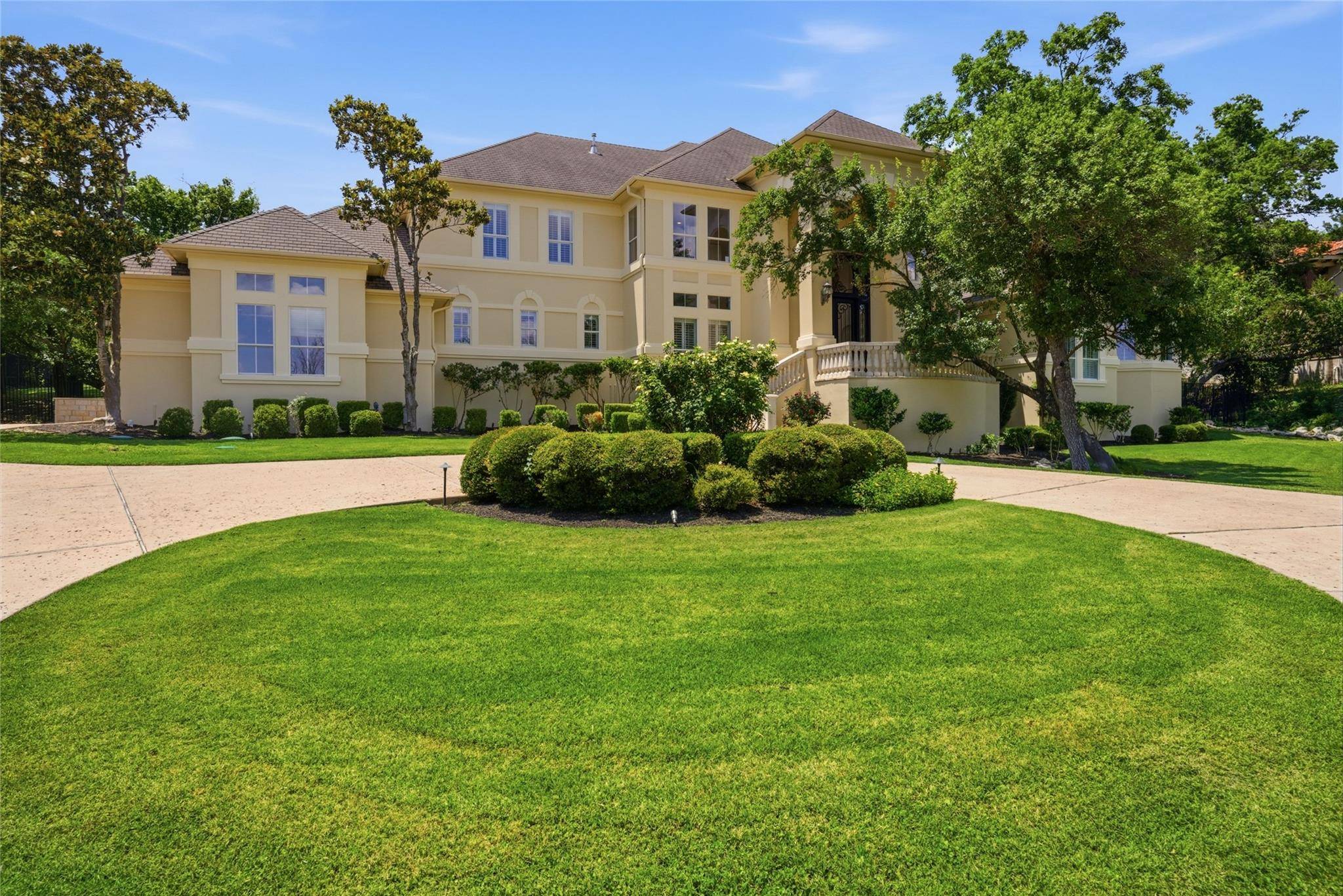 4626 High Gate DR, Austin, TX 78730