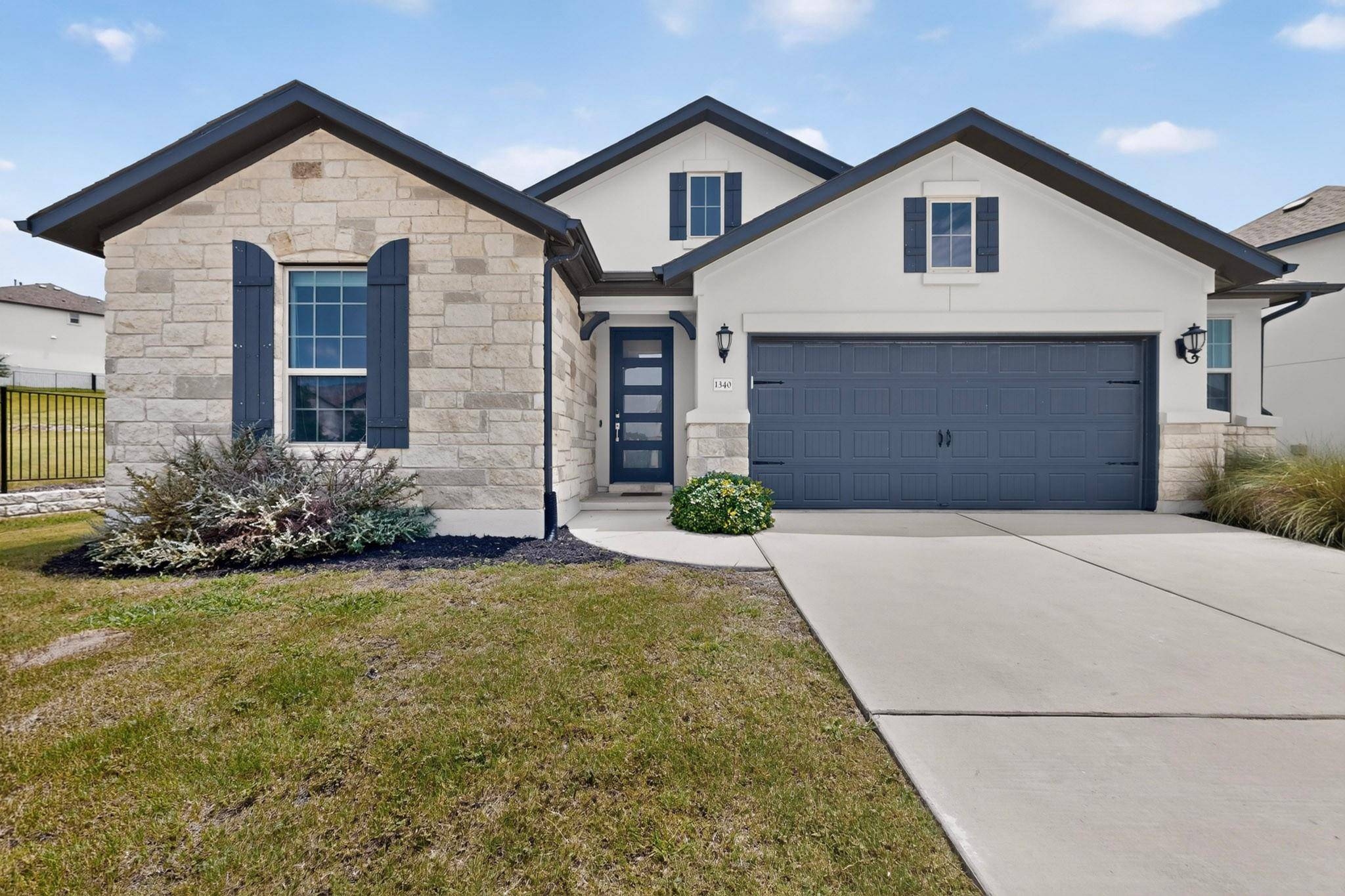 1340 Castalo LN, Leander, TX 78641