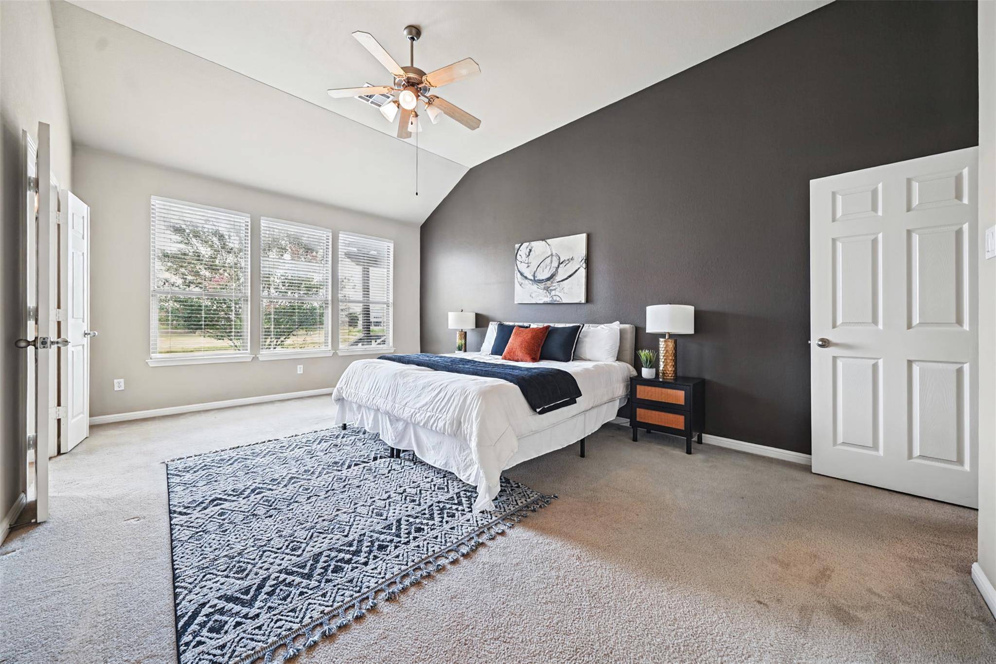 1915 Kempwood LOOP, Round Rock, TX 78665
