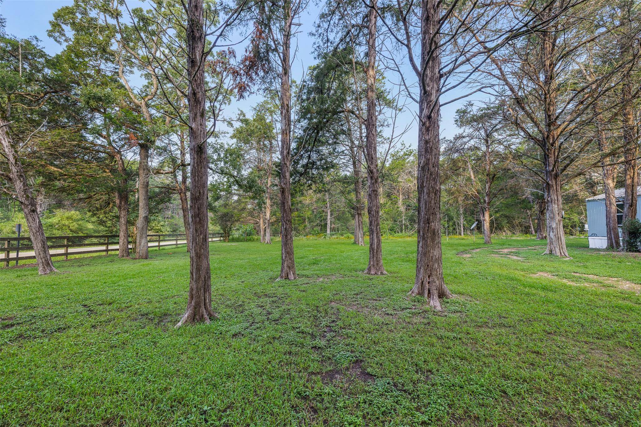 1218 County Road 436, Dime Box, TX 77853