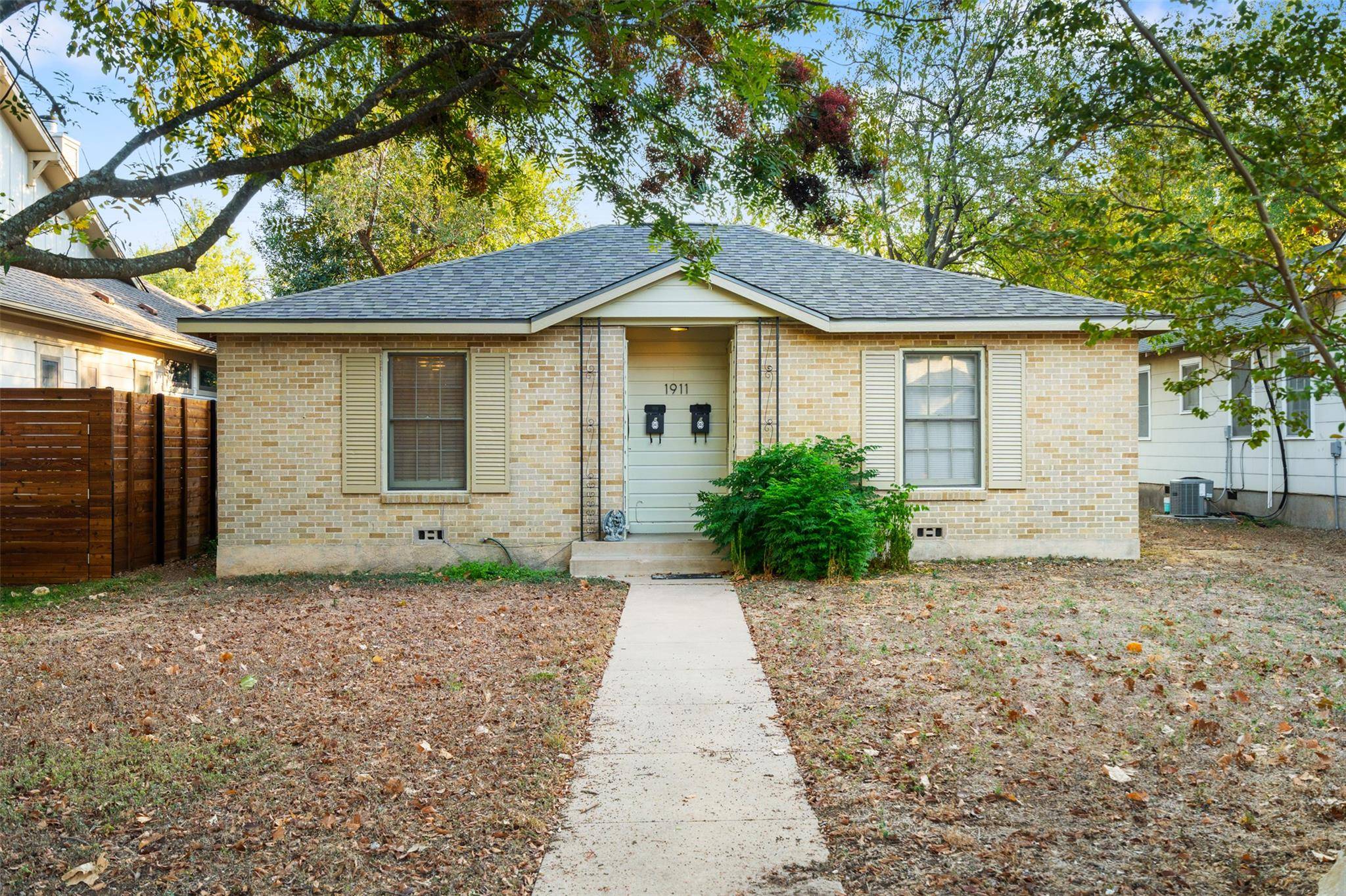 1911 W 38th Street #A, Austin, TX 78731