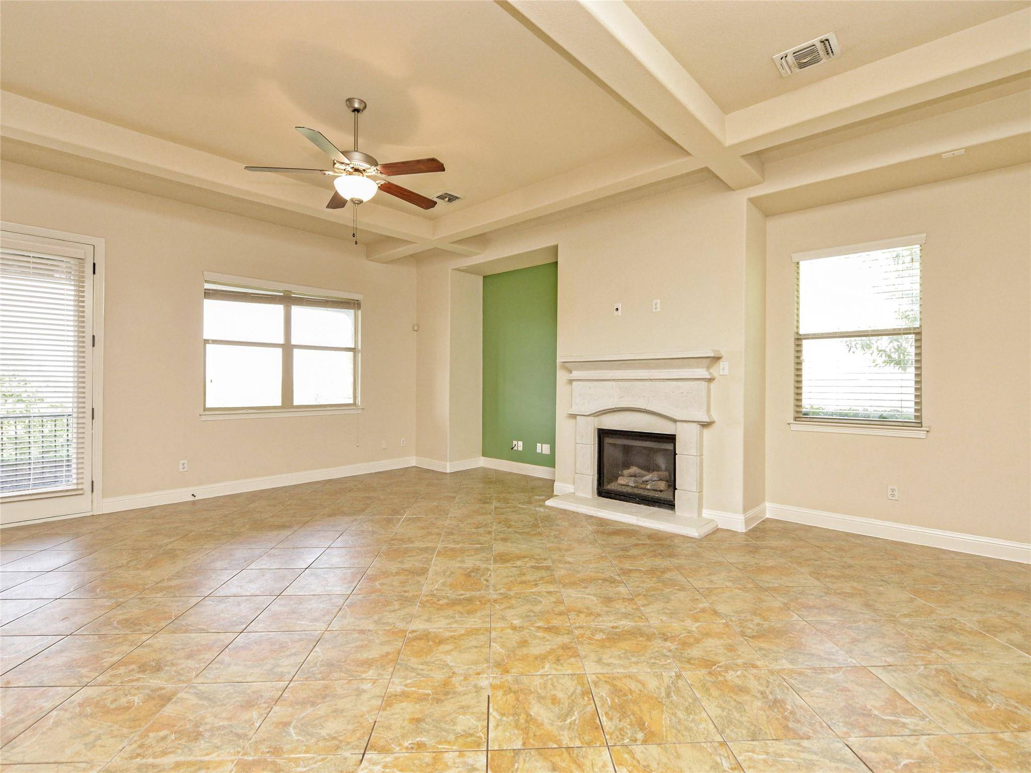 315 Bonaire CT, Lakeway, TX 78738