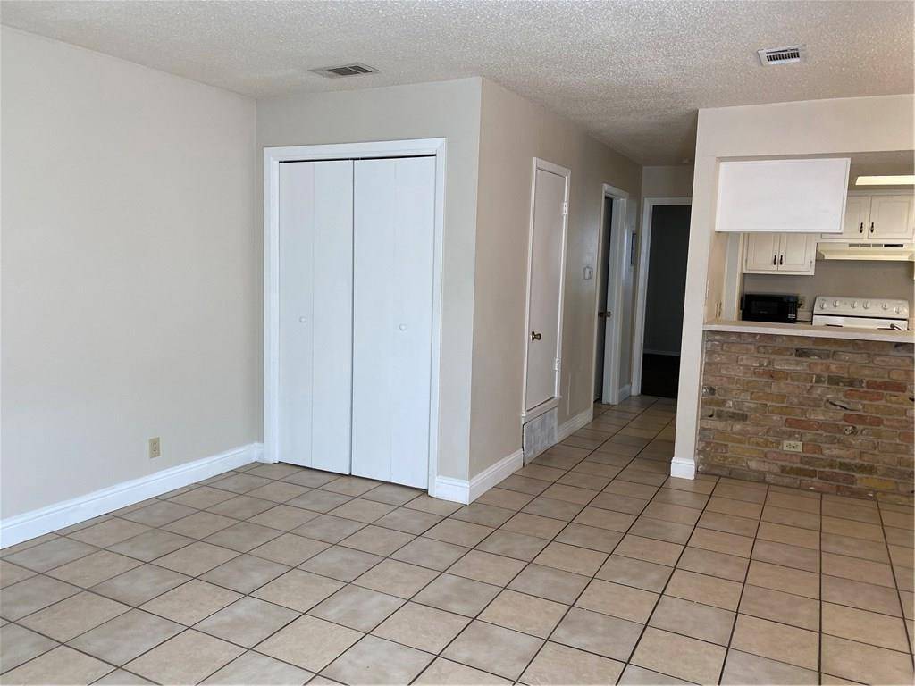 3412 Willowrun DR #A, Austin, TX 78704