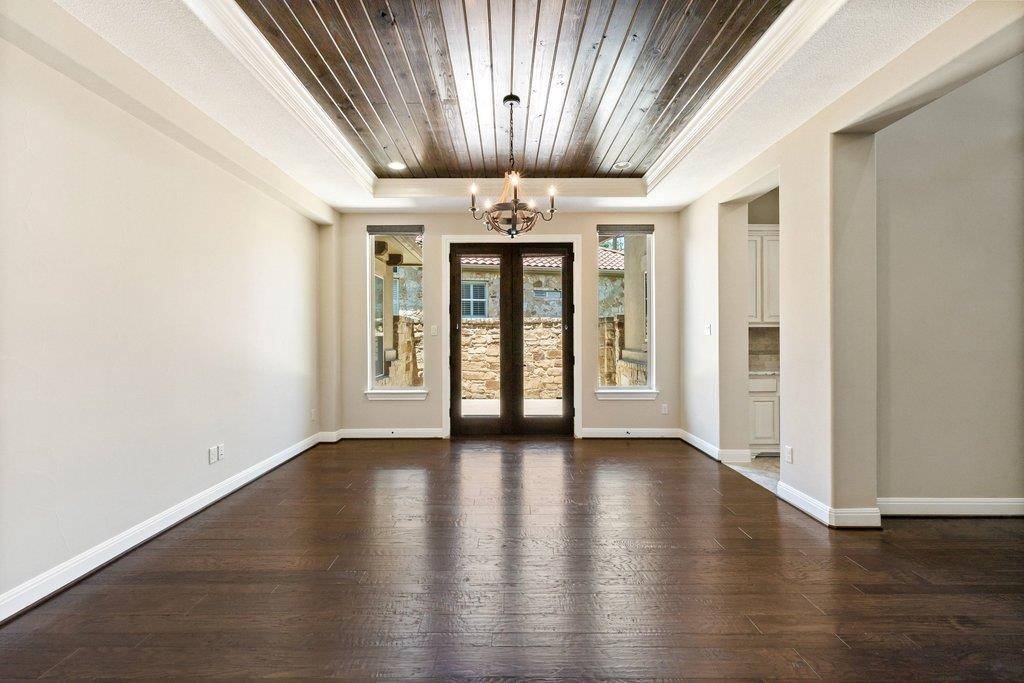 105 Aruba CT, Lakeway, TX 78734