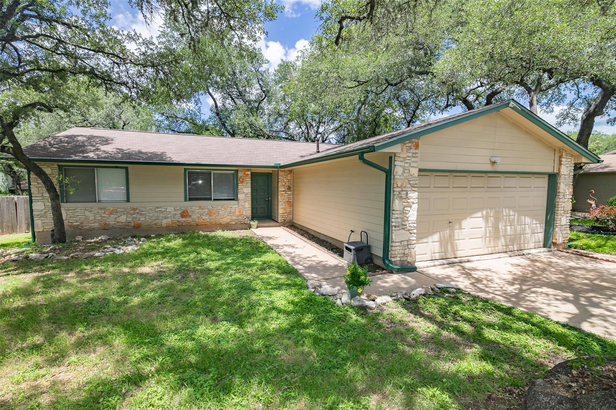 3312 Galesburg DR, Austin, TX 78745