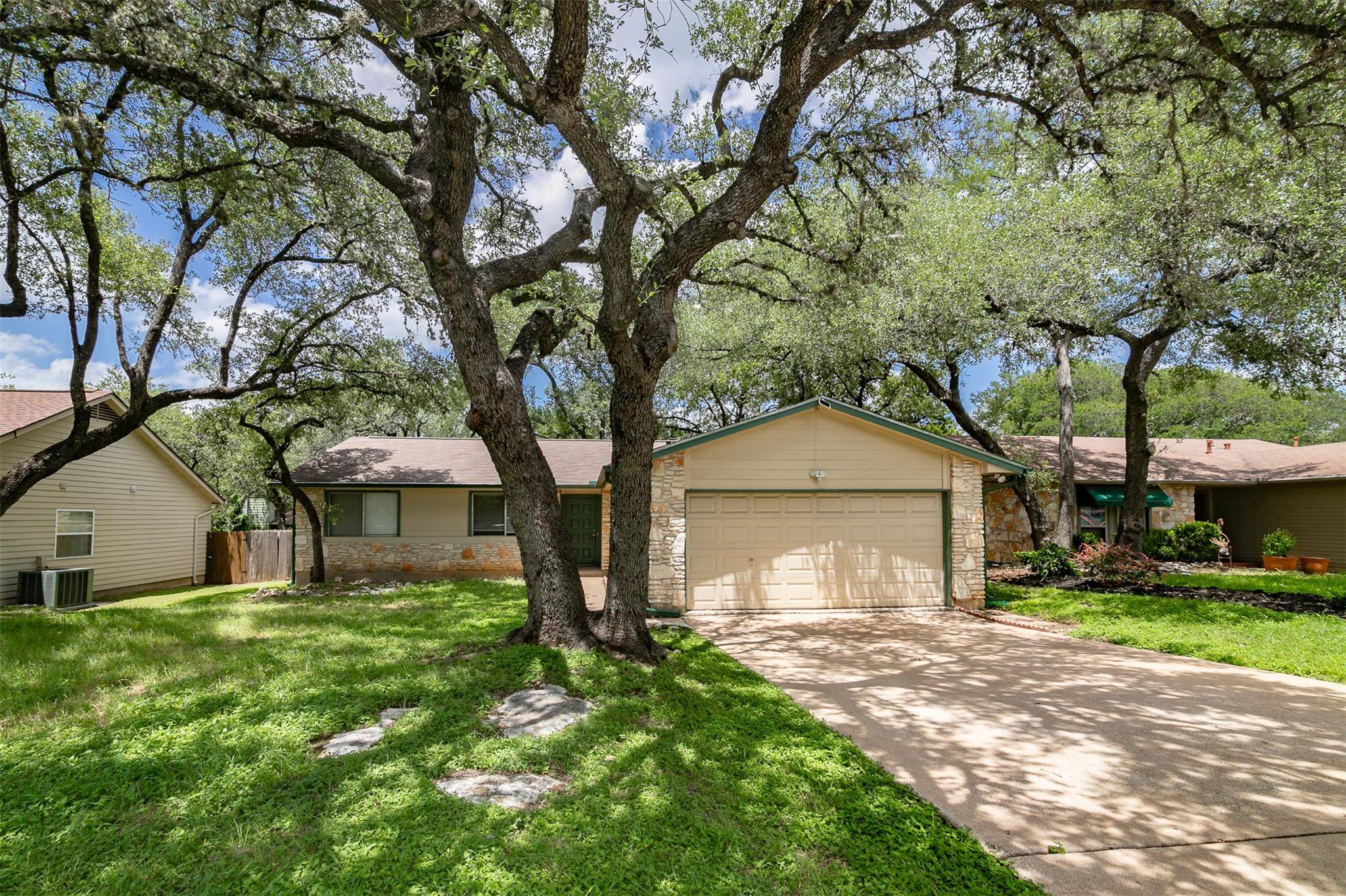 3312 Galesburg DR, Austin, TX 78745