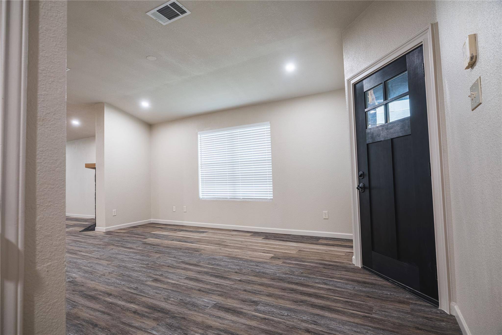 1205 Gazania DR, Pflugerville, TX 78660