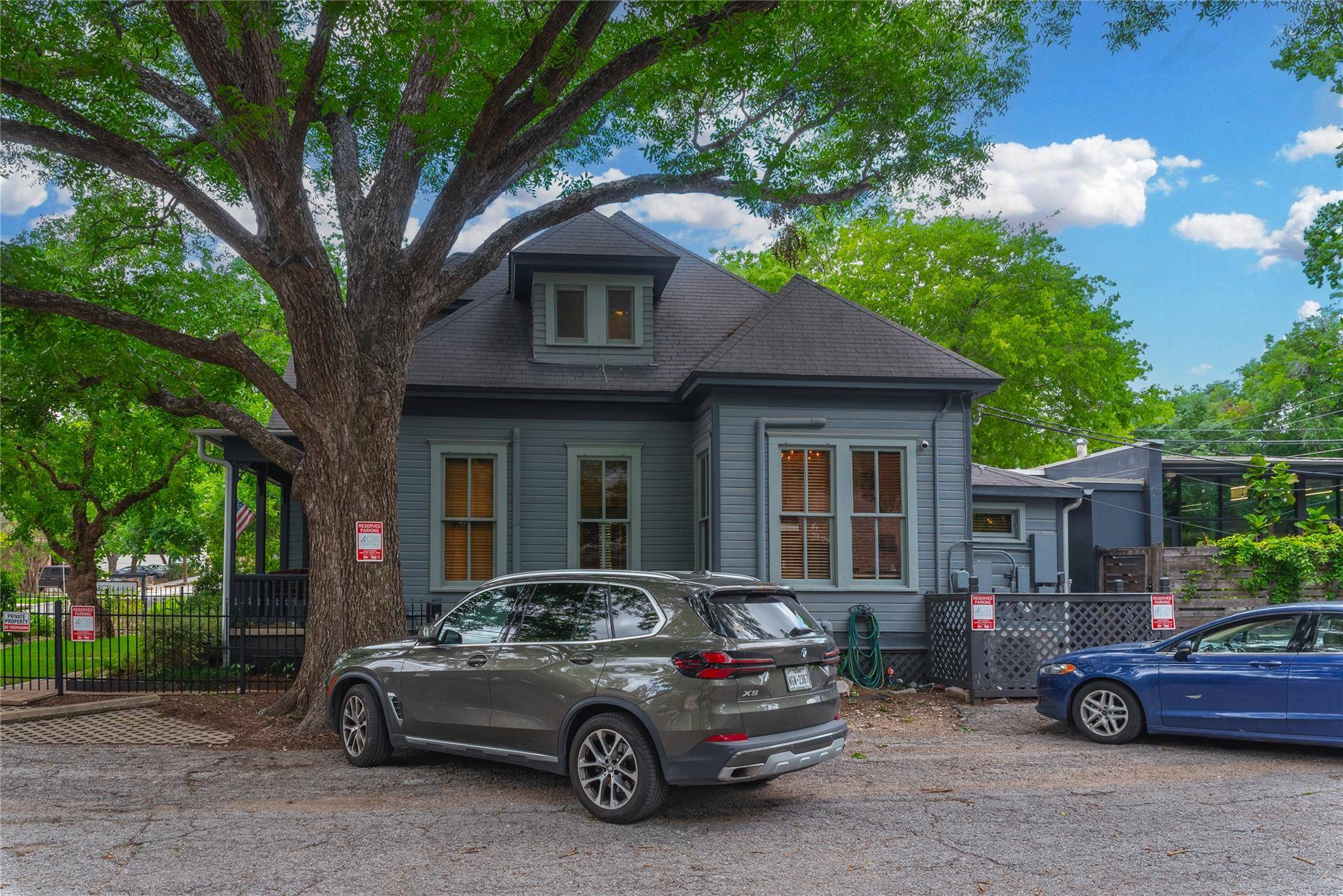 1701 Nueces ST, Austin, TX 78701