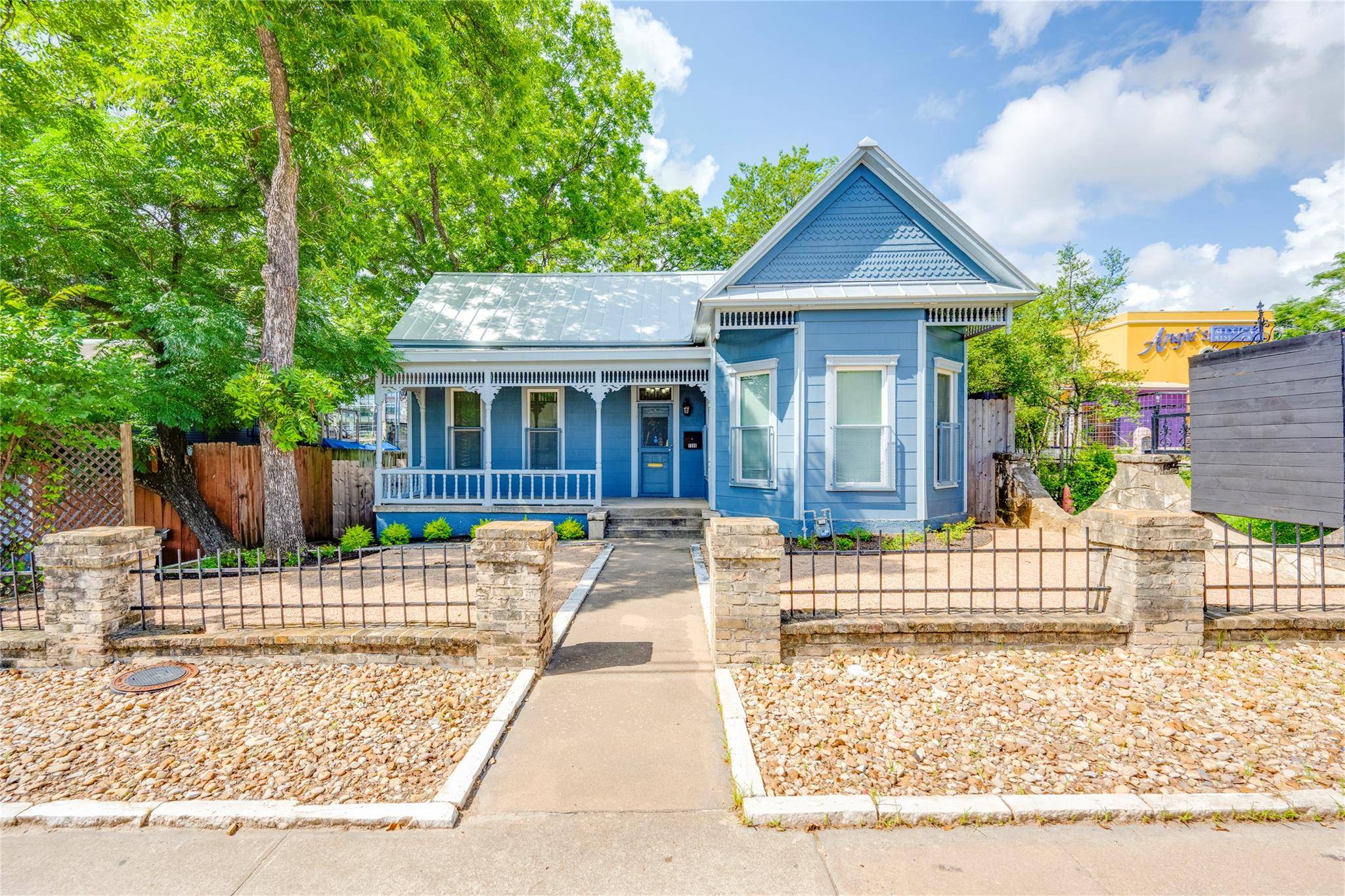 1309 E 7th ST, Austin, TX 78702