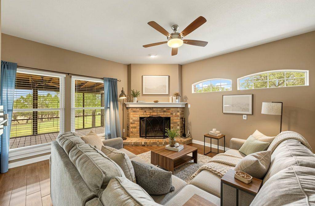 101 Pioneer TRL, Dripping Springs, TX 78620