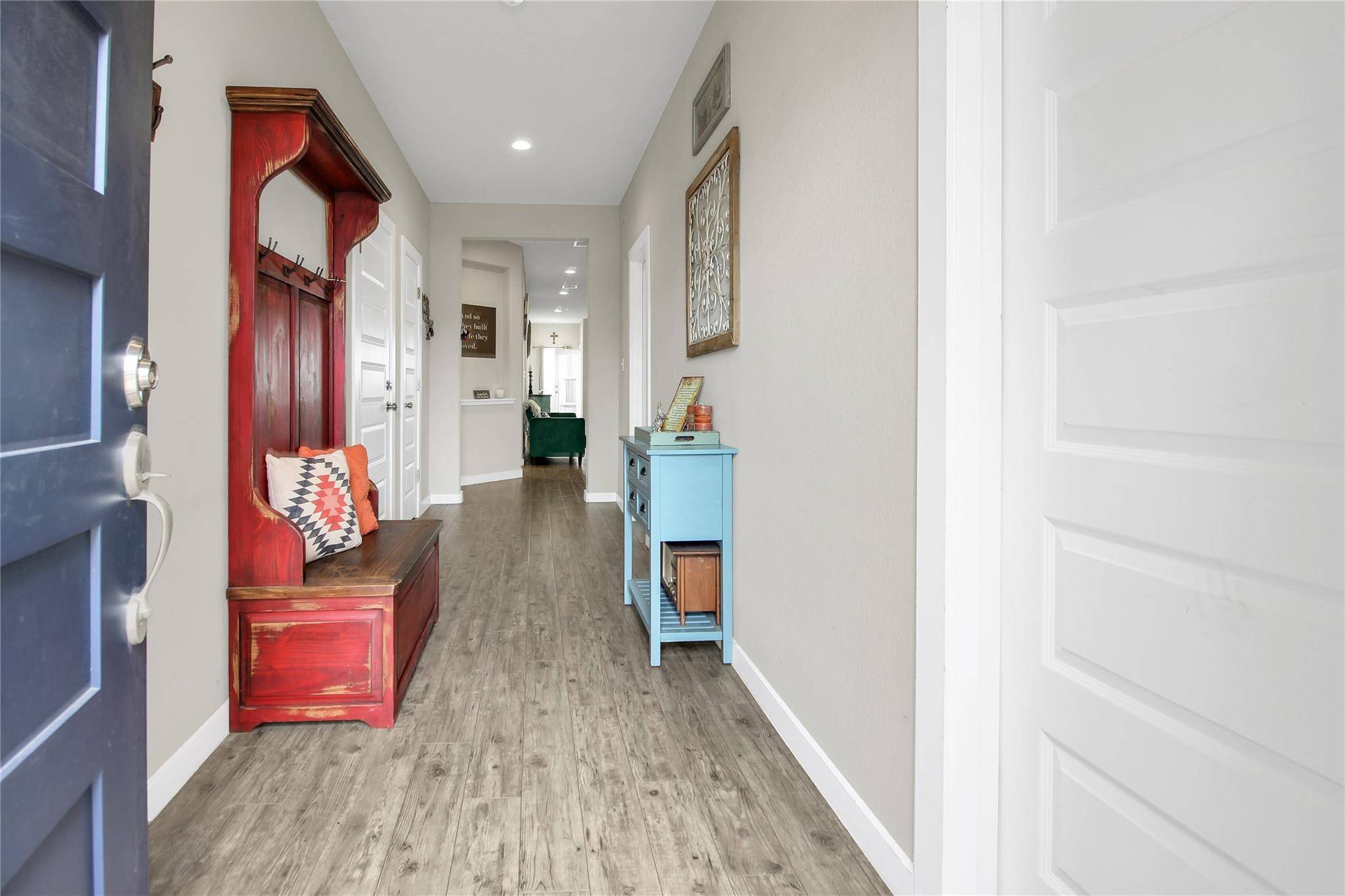 617 W Sheldon Ave, Thrall, TX 76578
