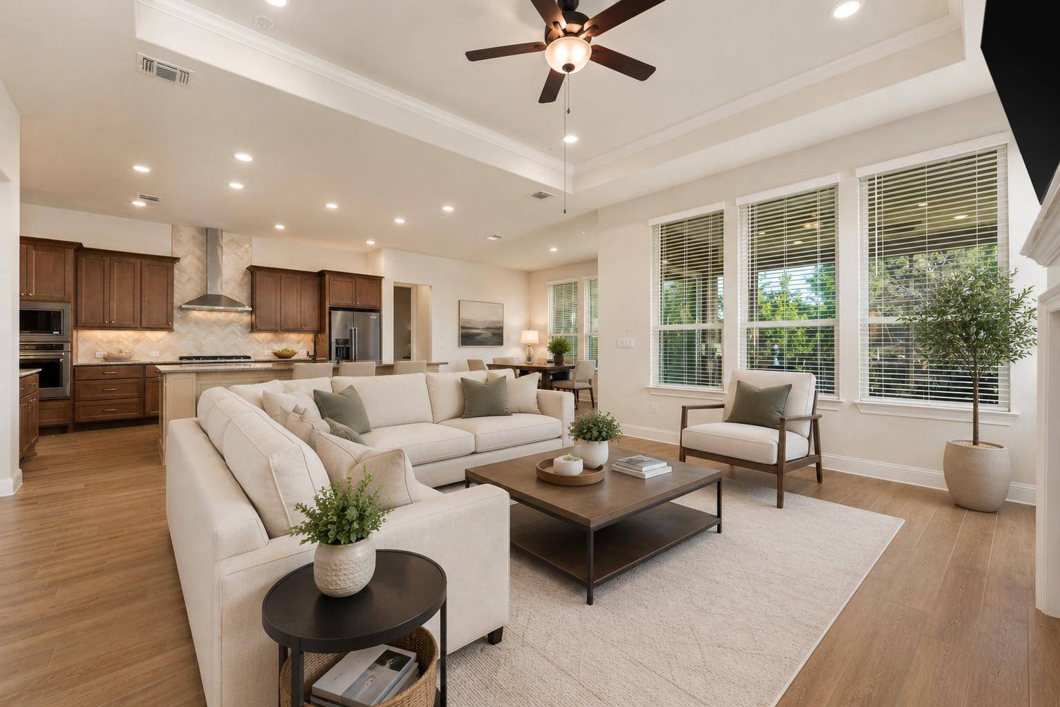 112 Telegraph LN, Georgetown, TX 78633