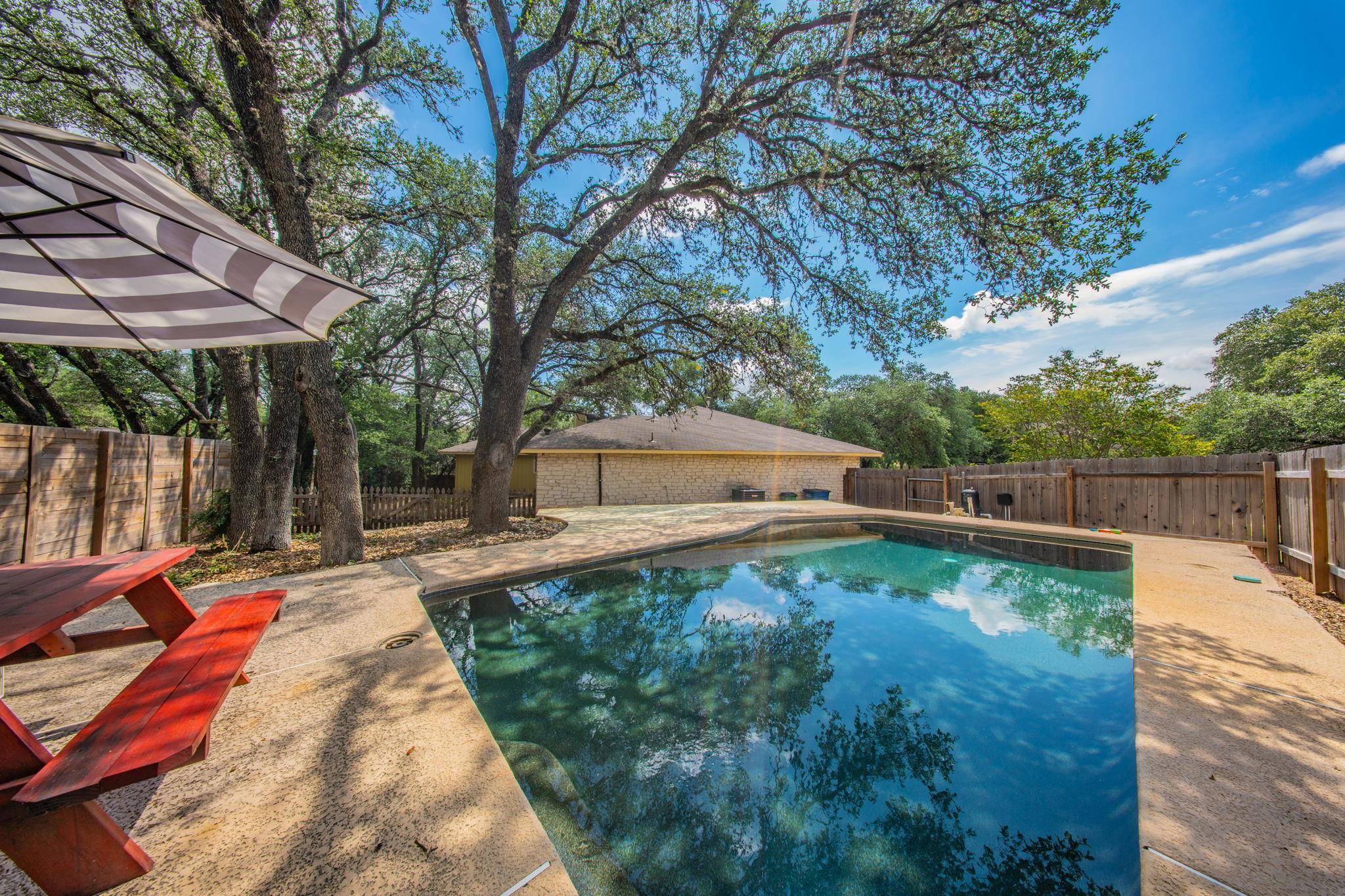 4504 Langtry LN, Austin, TX 78749