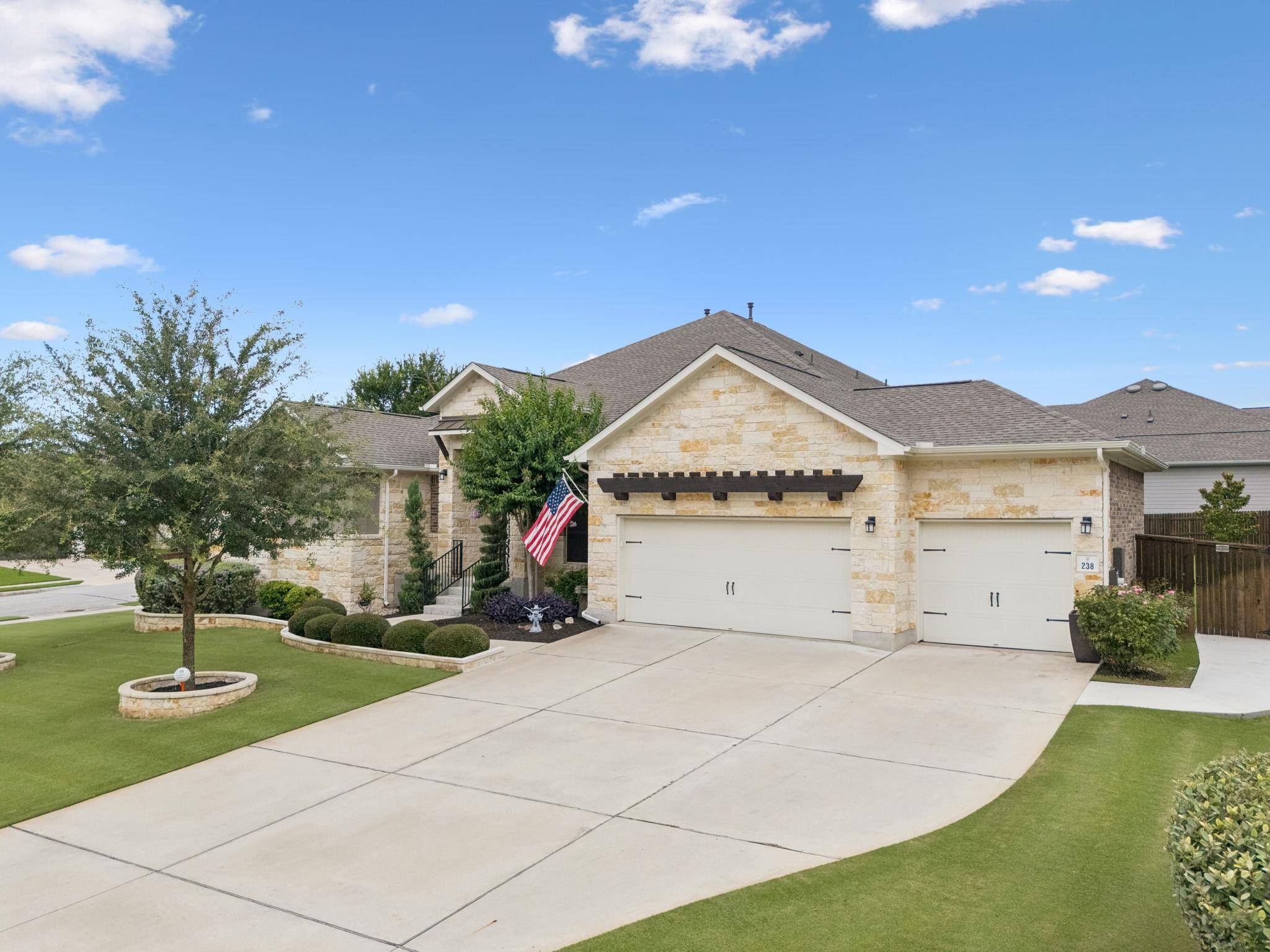 238 Arapaho DR, Kyle, TX 78640