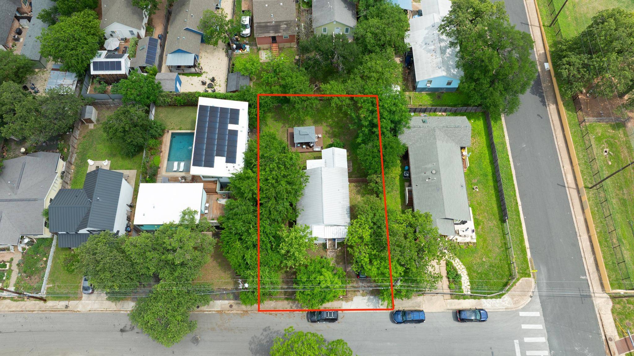 1121 Leona ST, Austin, TX 78702