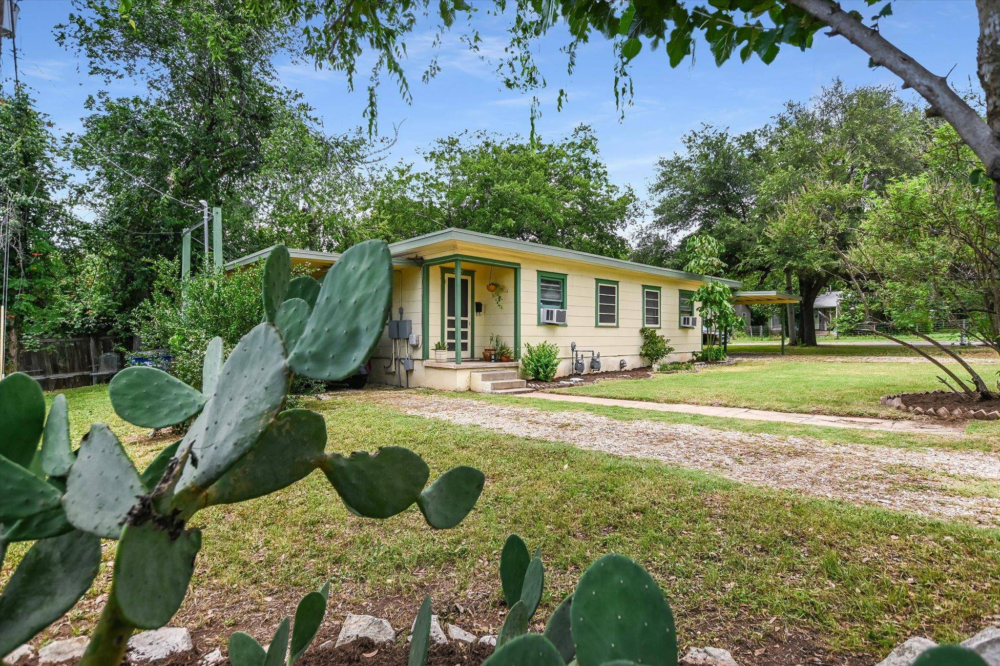 4714 & 4716 Harmon Ave, Austin, TX 78751