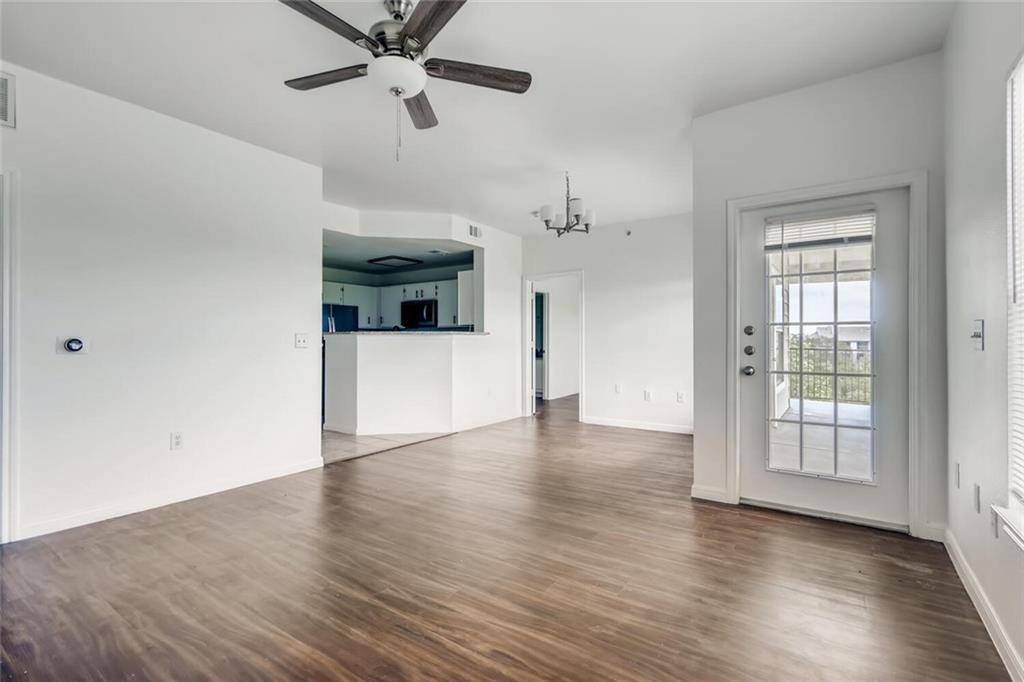 2320 Gracy Farms LN #835, Austin, TX 78758