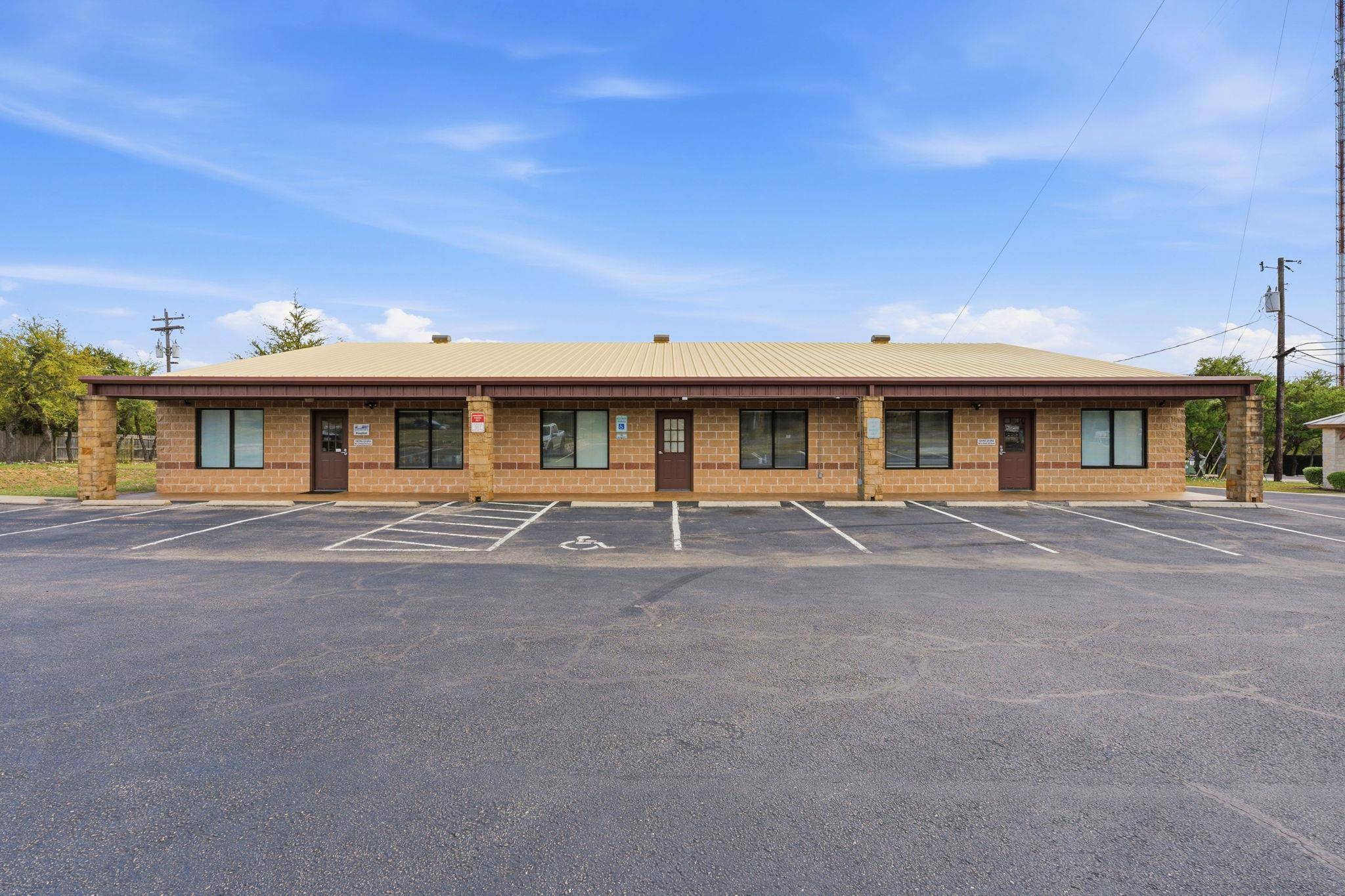 2100 E Highway 290 #A, Dripping Springs, TX 78620
