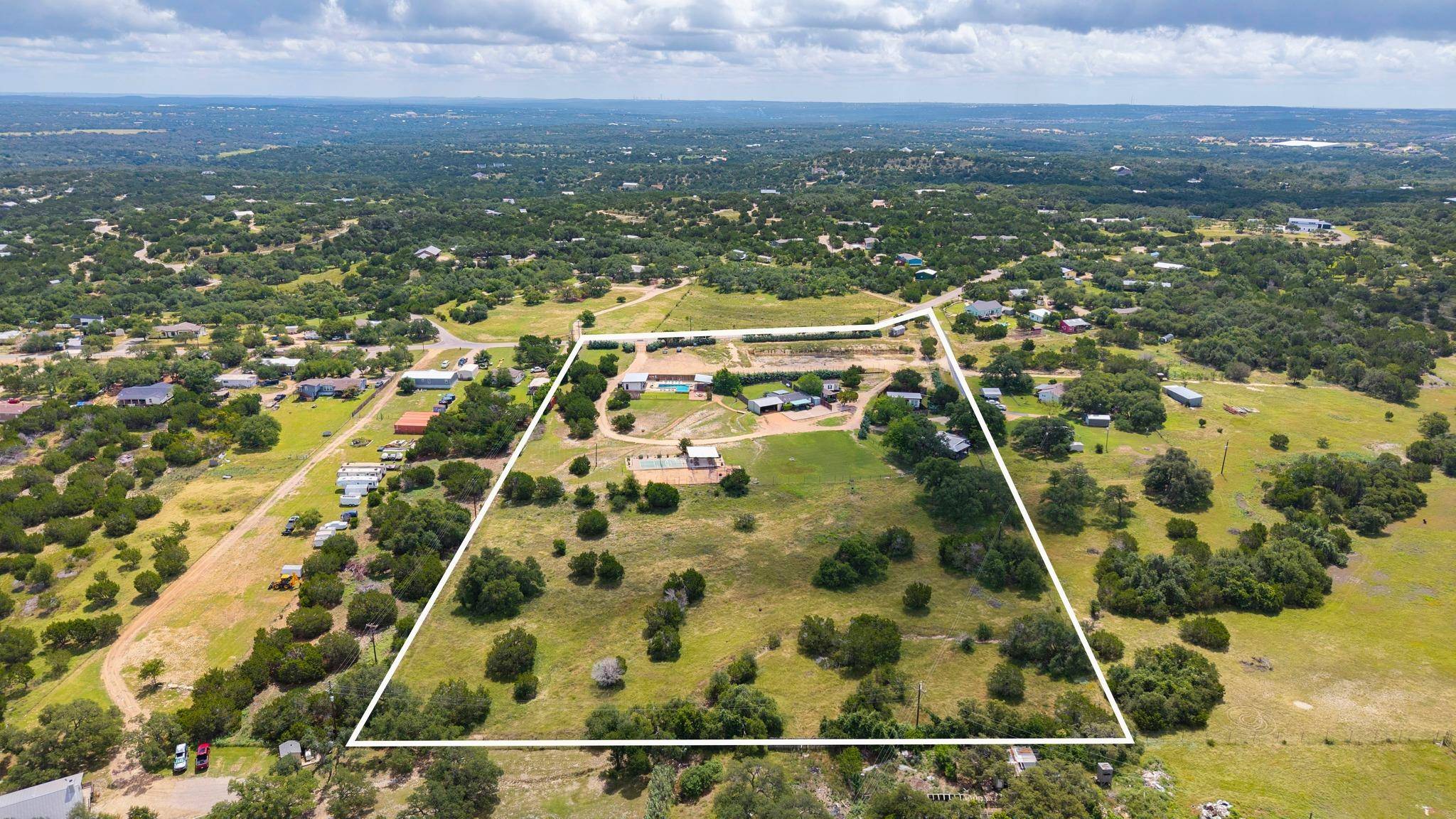 1293 Harmon Hills RD, Dripping Springs, TX 78620