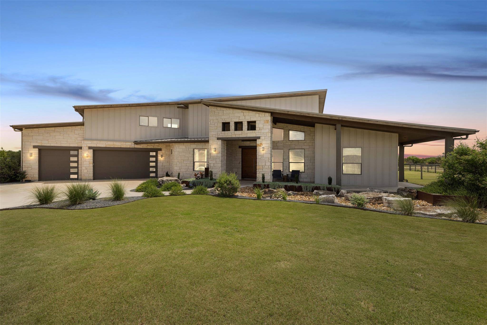 215 Mesa Vista DR, Leander, TX 78641
