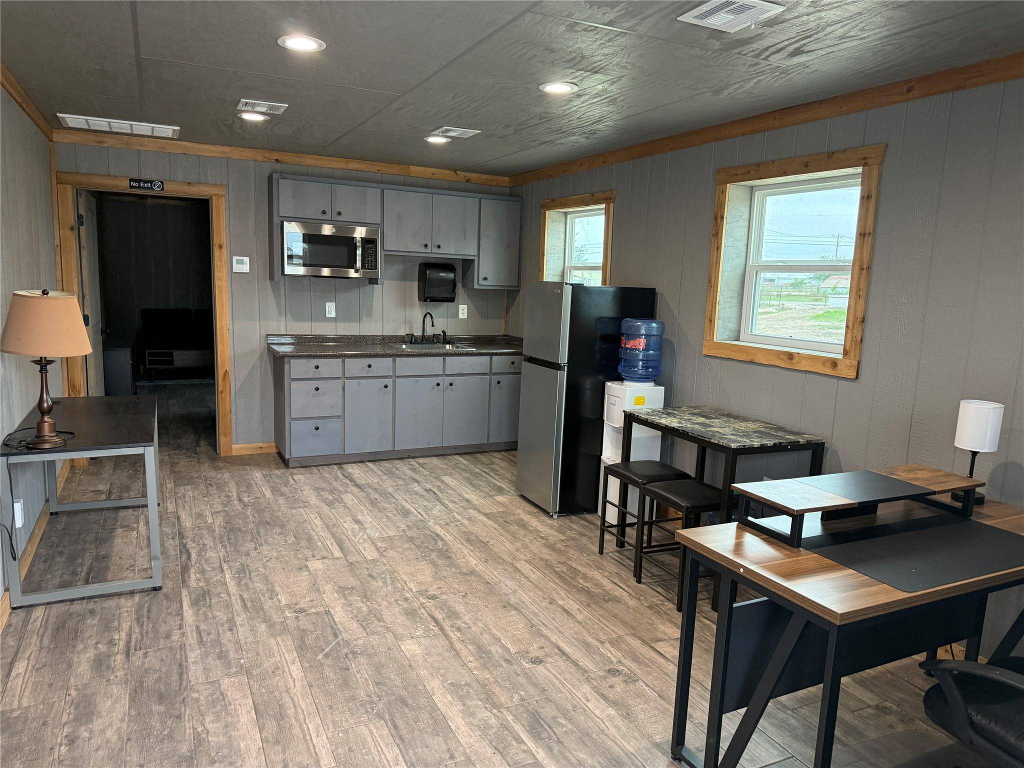 10141 CR 310 County Road 310 RD, Jarrell, TX 76537