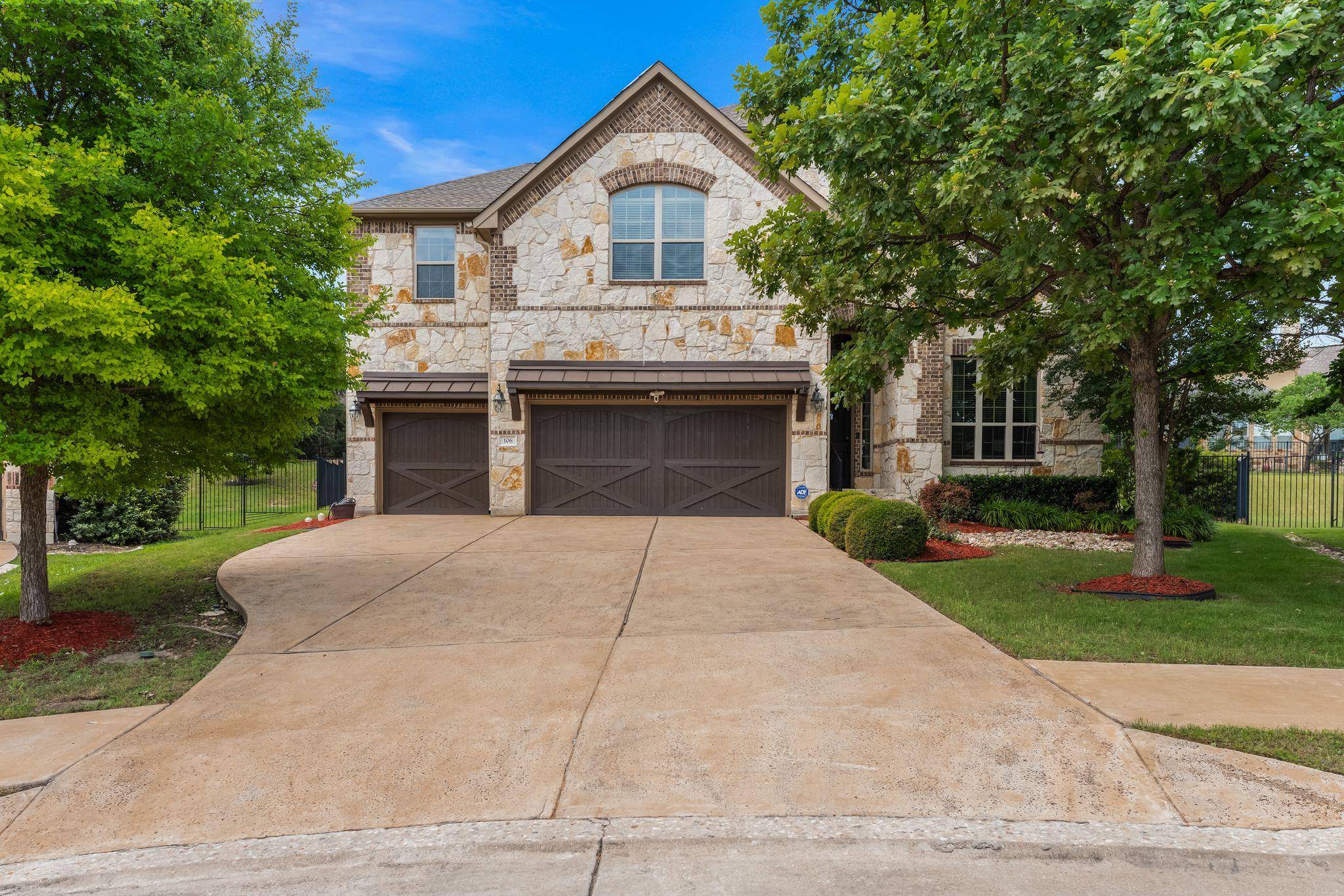 106 Princes CT, Austin, TX 78738