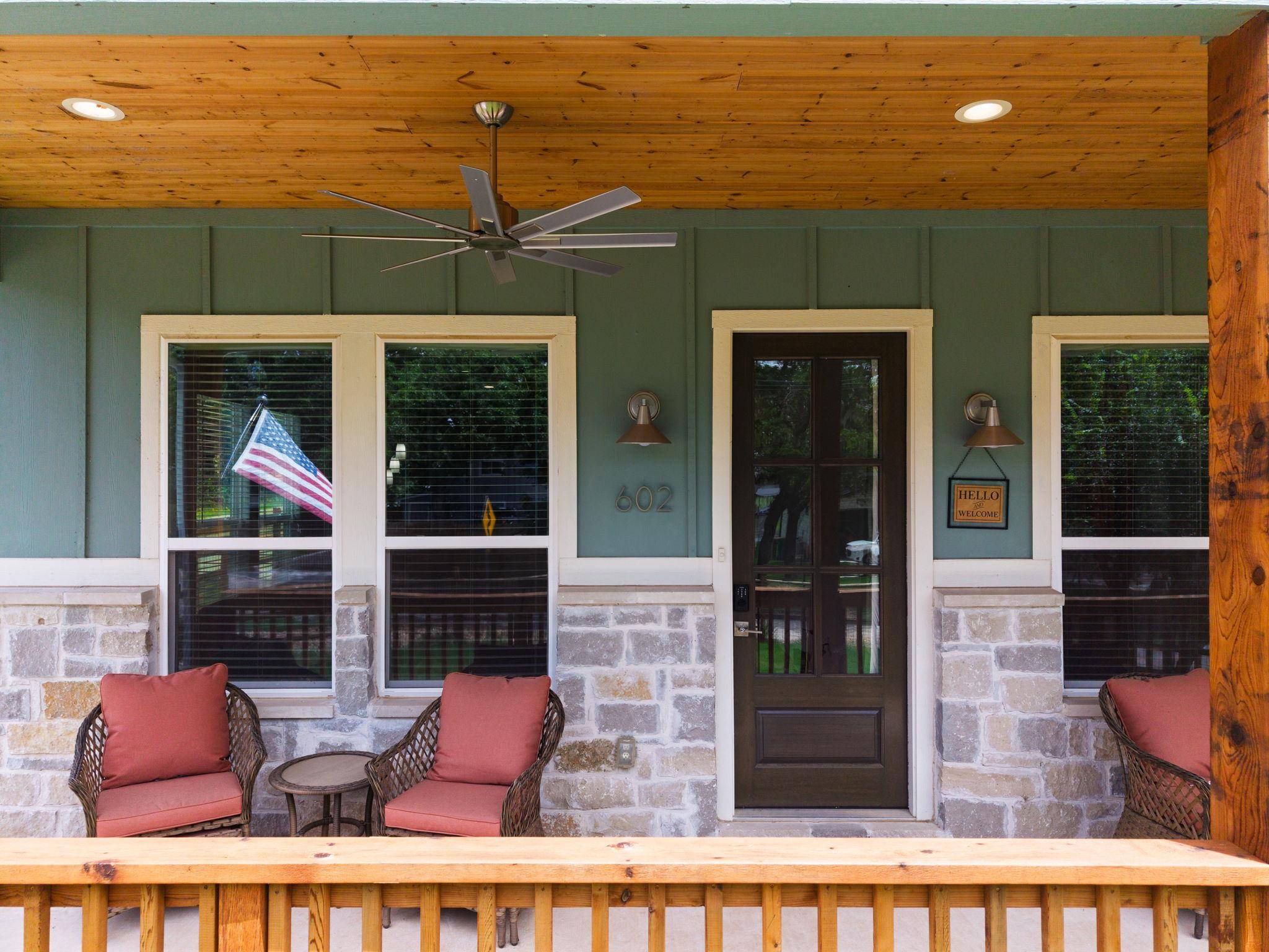 602 N Shorewood DR, Granite Shoals, TX 78654