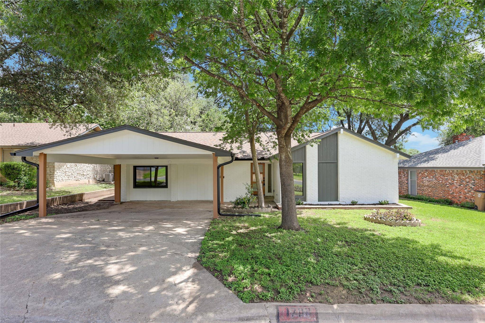 1708 Raven DR, Austin, TX 78752