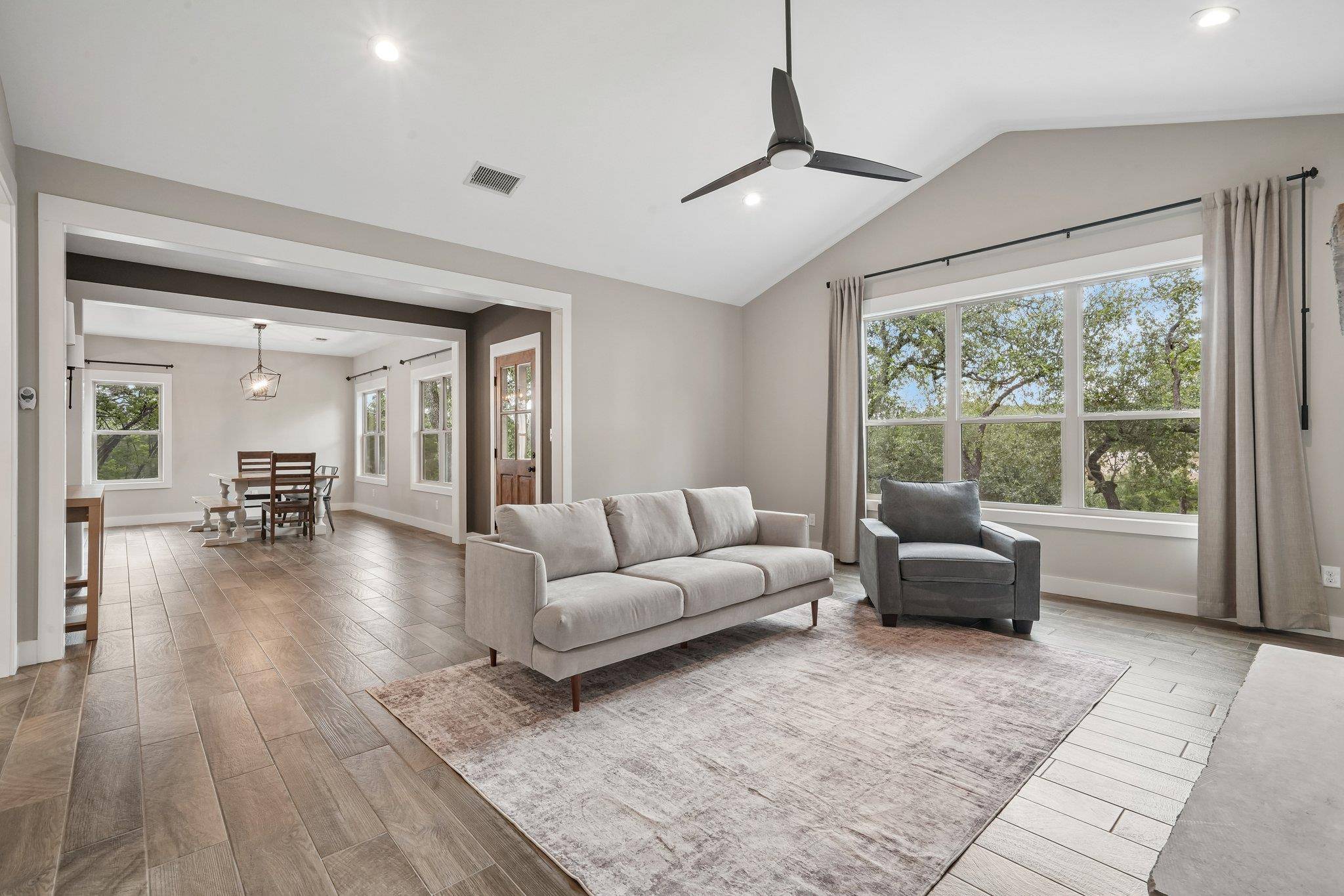190 Magnolia MDW, Canyon Lake, TX 78133