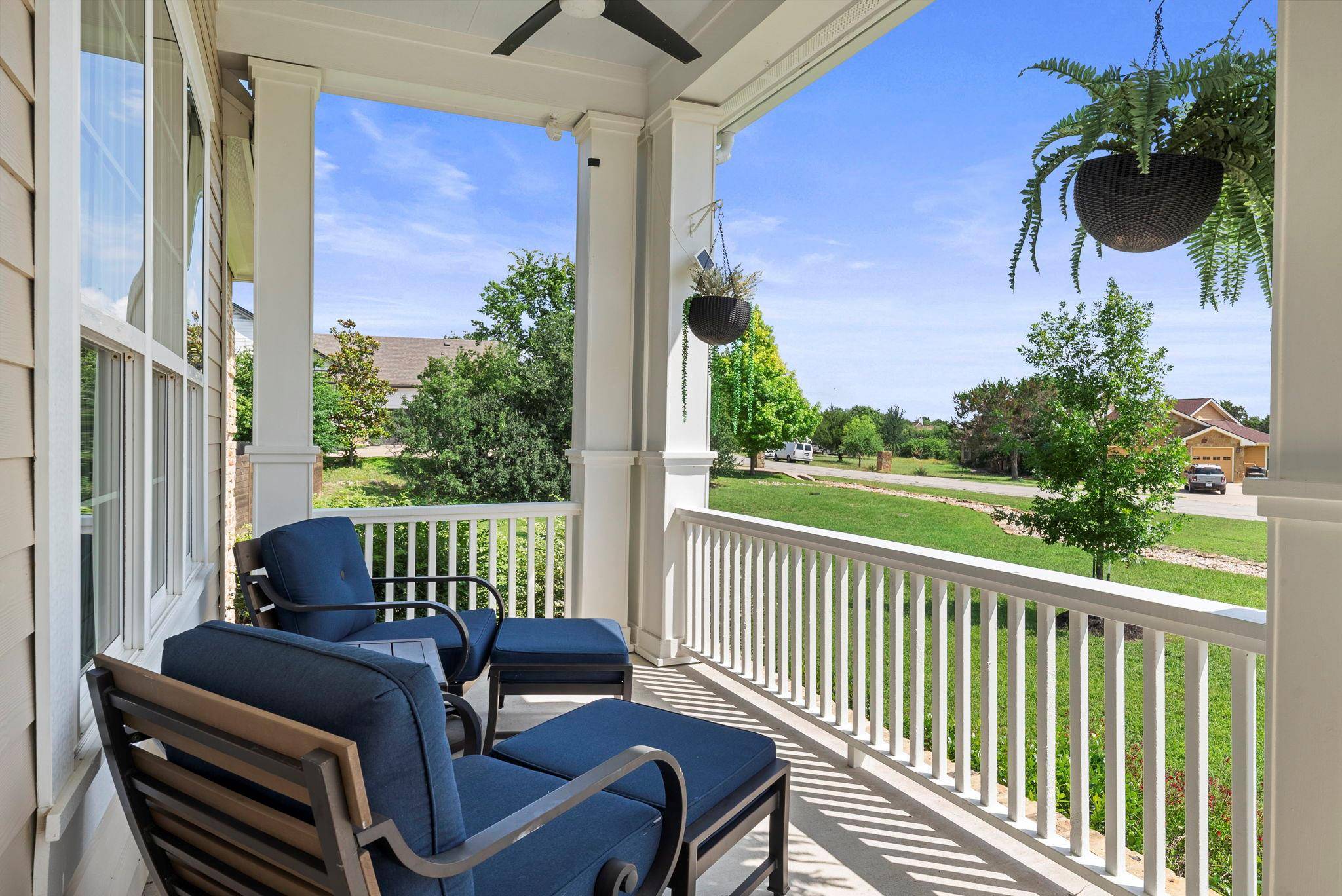 520 Goodnight TRL, Dripping Springs, TX 78620