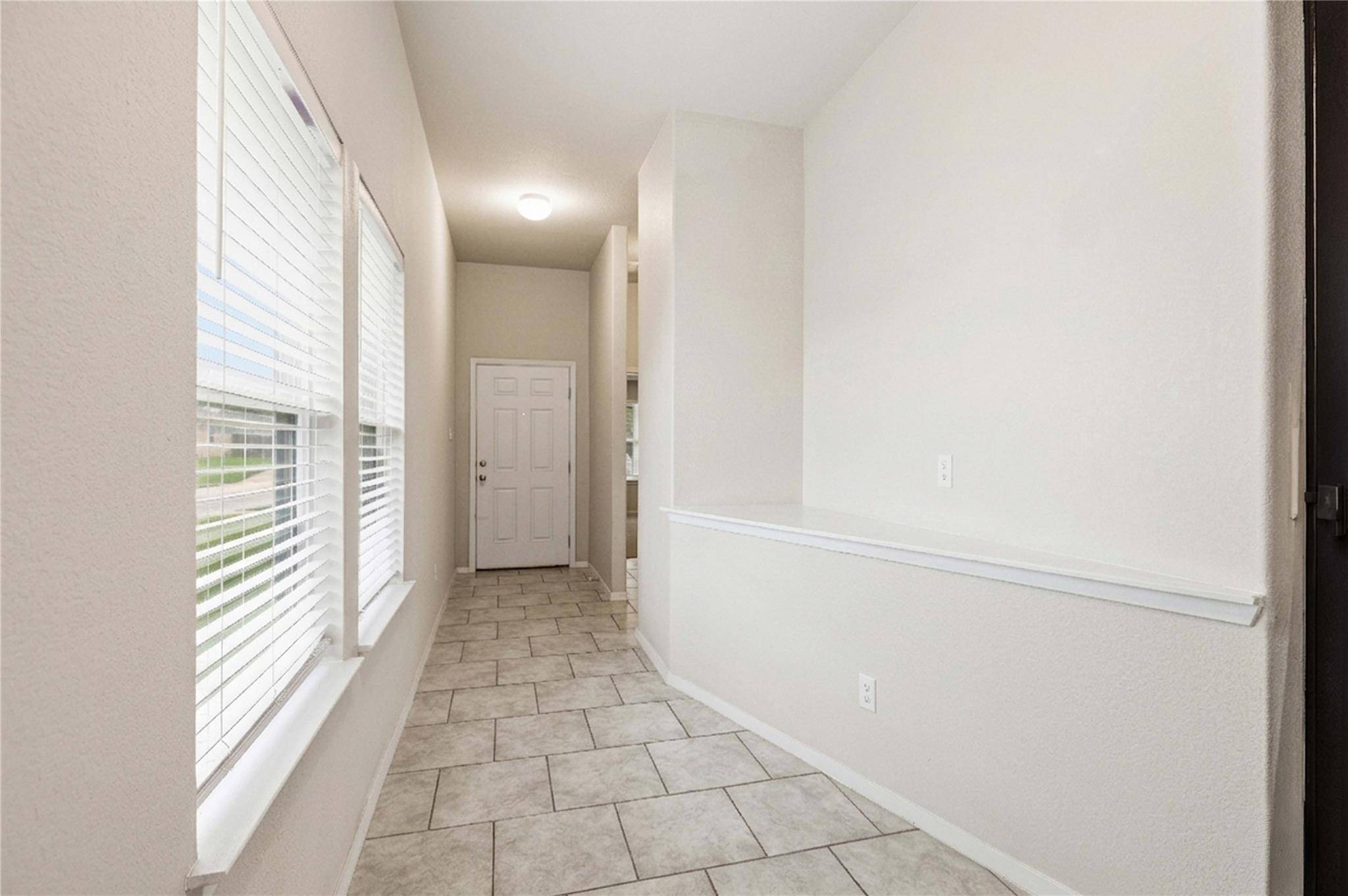 107 Saranac DR, Elgin, TX 78621