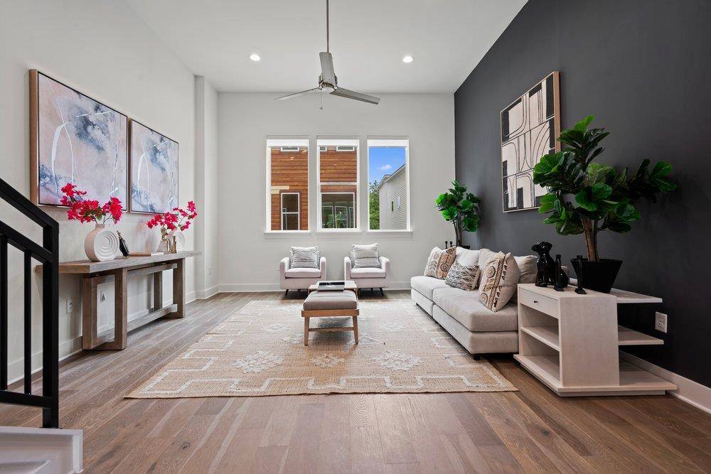 2505 Bluebonnet Ave #4, Austin, TX 78704