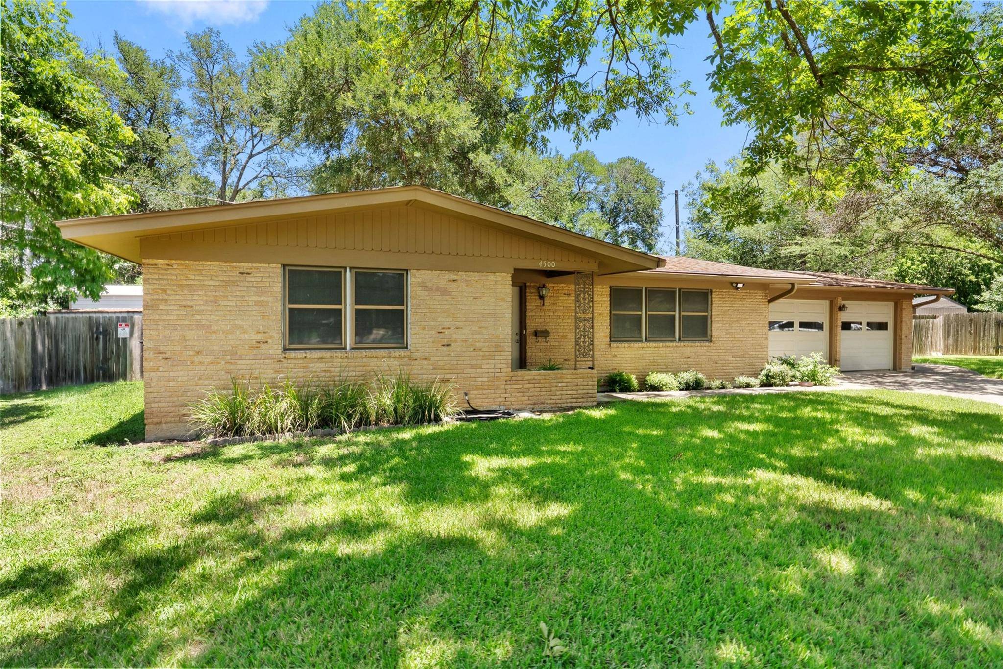 4500 Rim Rock PATH, Austin, TX 78745