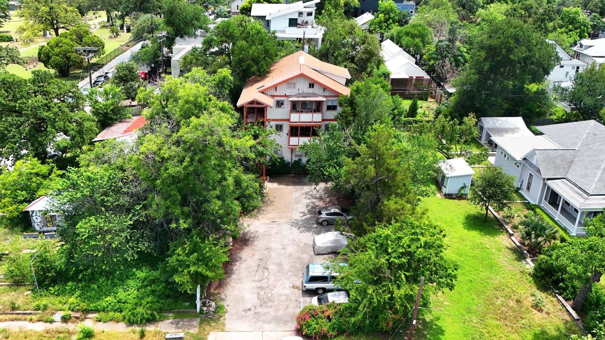1009 E 16th ST, Austin, TX 78702