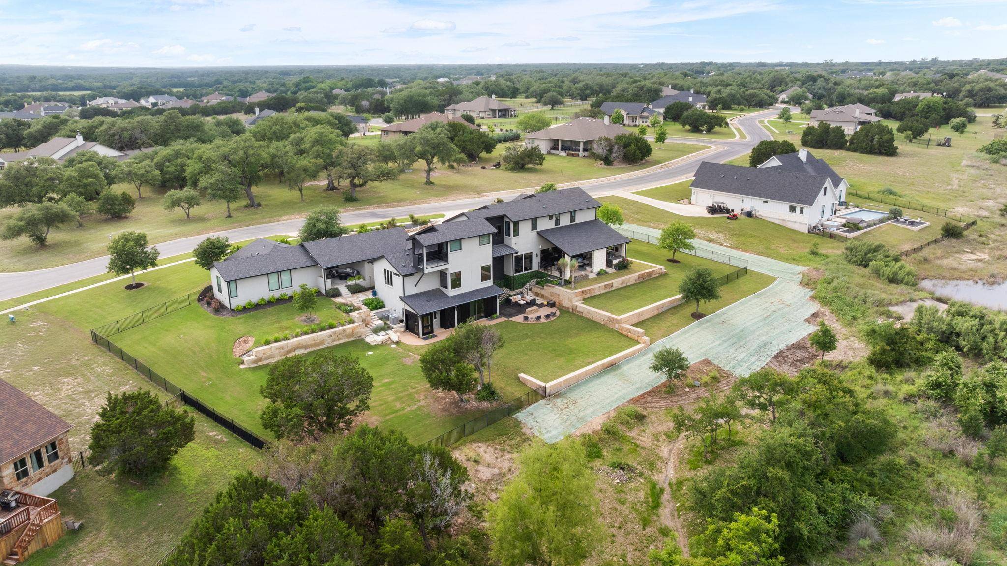 608 Buffalo TRL, Liberty Hill, TX 78642