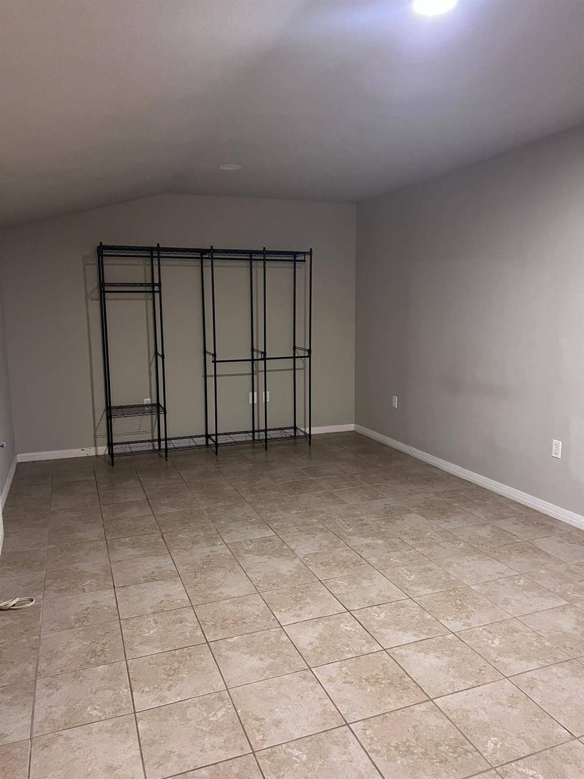 105 W Clark ST #9, Bartlett, TX 76511