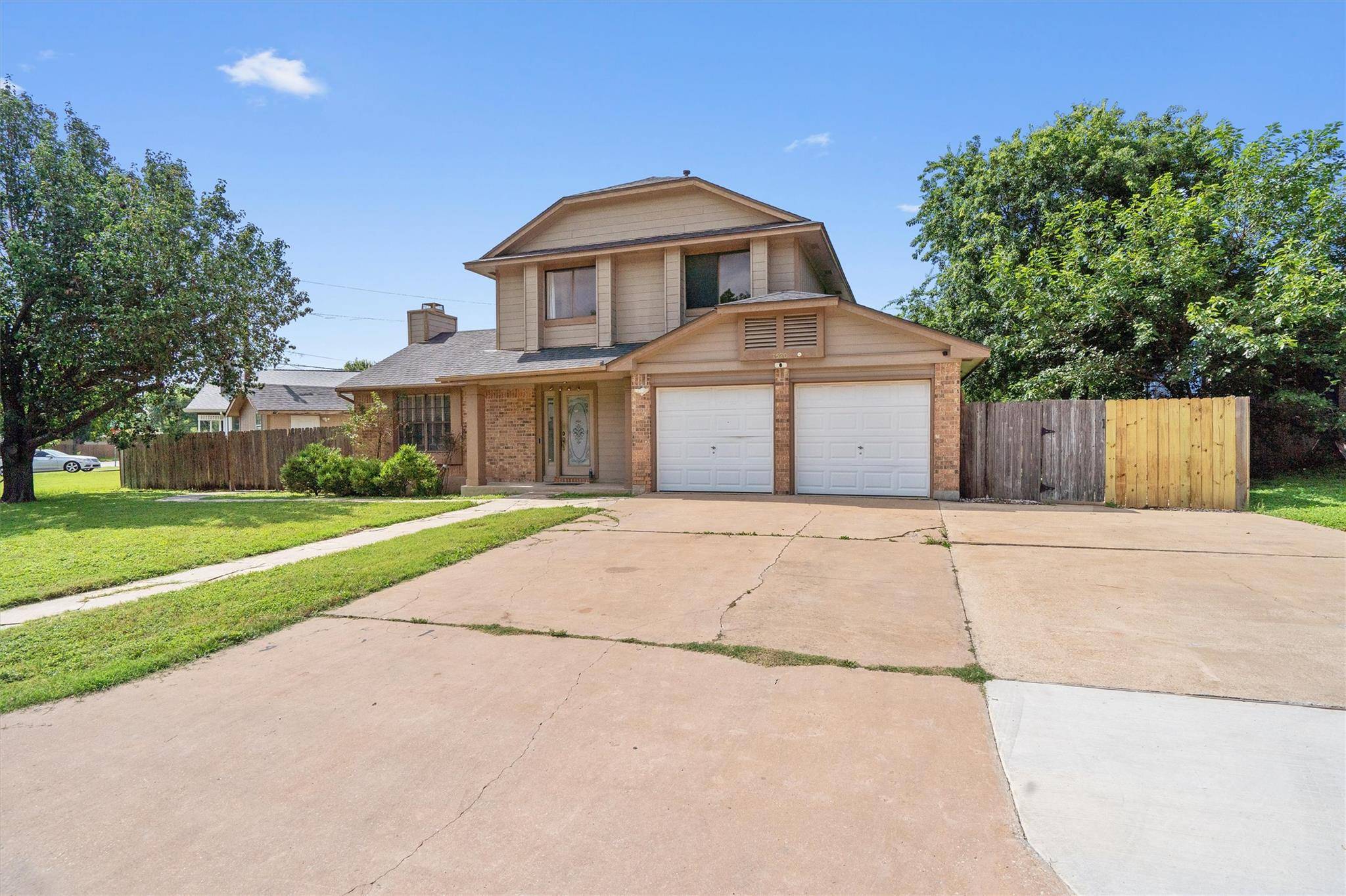 1520 Clearview LOOP, Round Rock, TX 78664