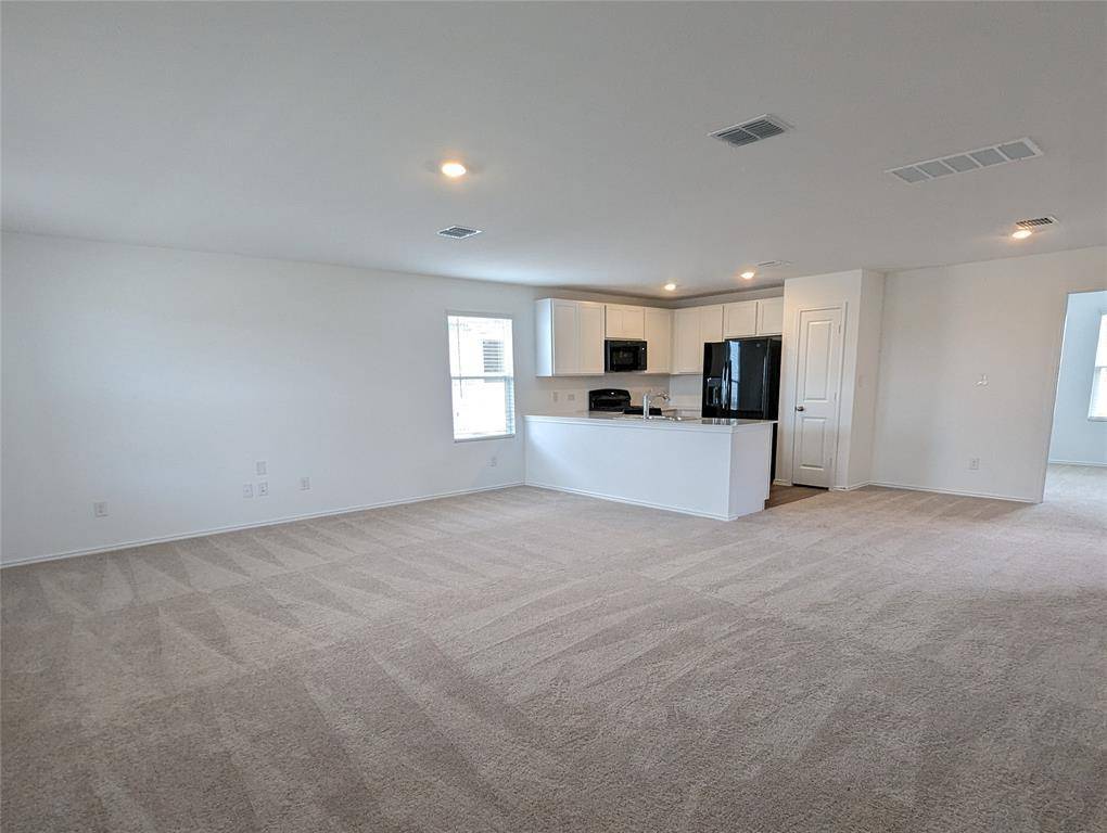 152 Avre LOOP, Kyle, TX 78640