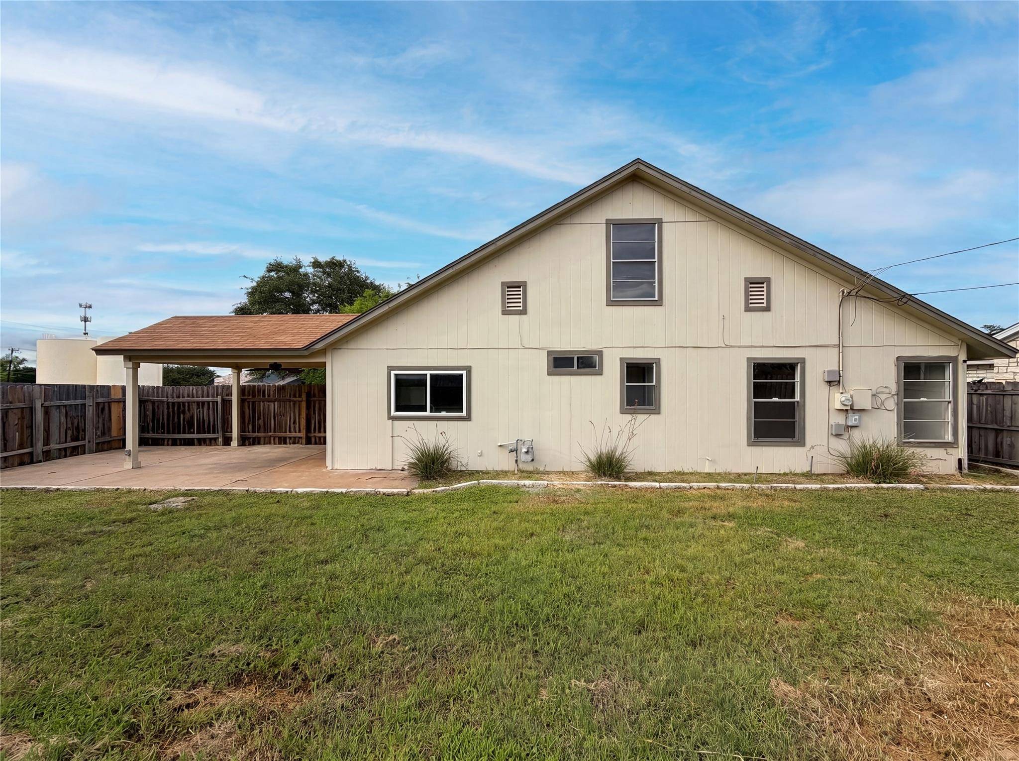 1301 Pitcairn DR, Pflugerville, TX 78660