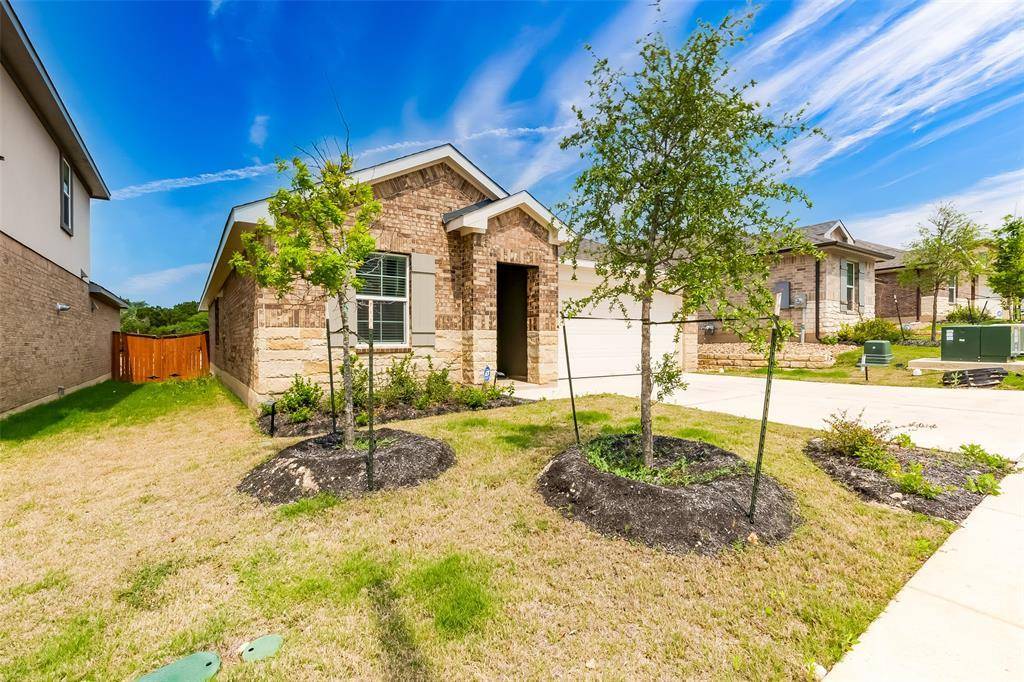 2921 Owl Head DR, Leander, TX 78641