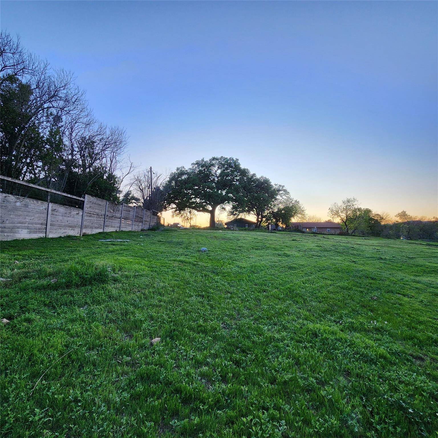 701 Montgomery ST, Georgetown, TX 78626