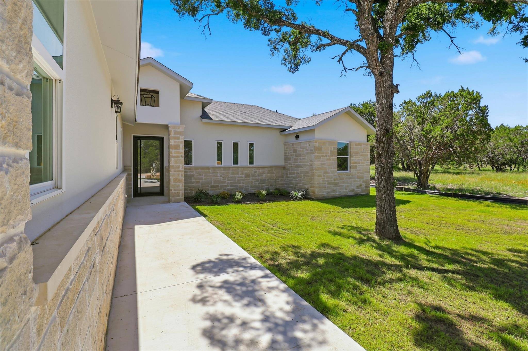 1407 Swallow, Horseshoe Bay, TX 78657