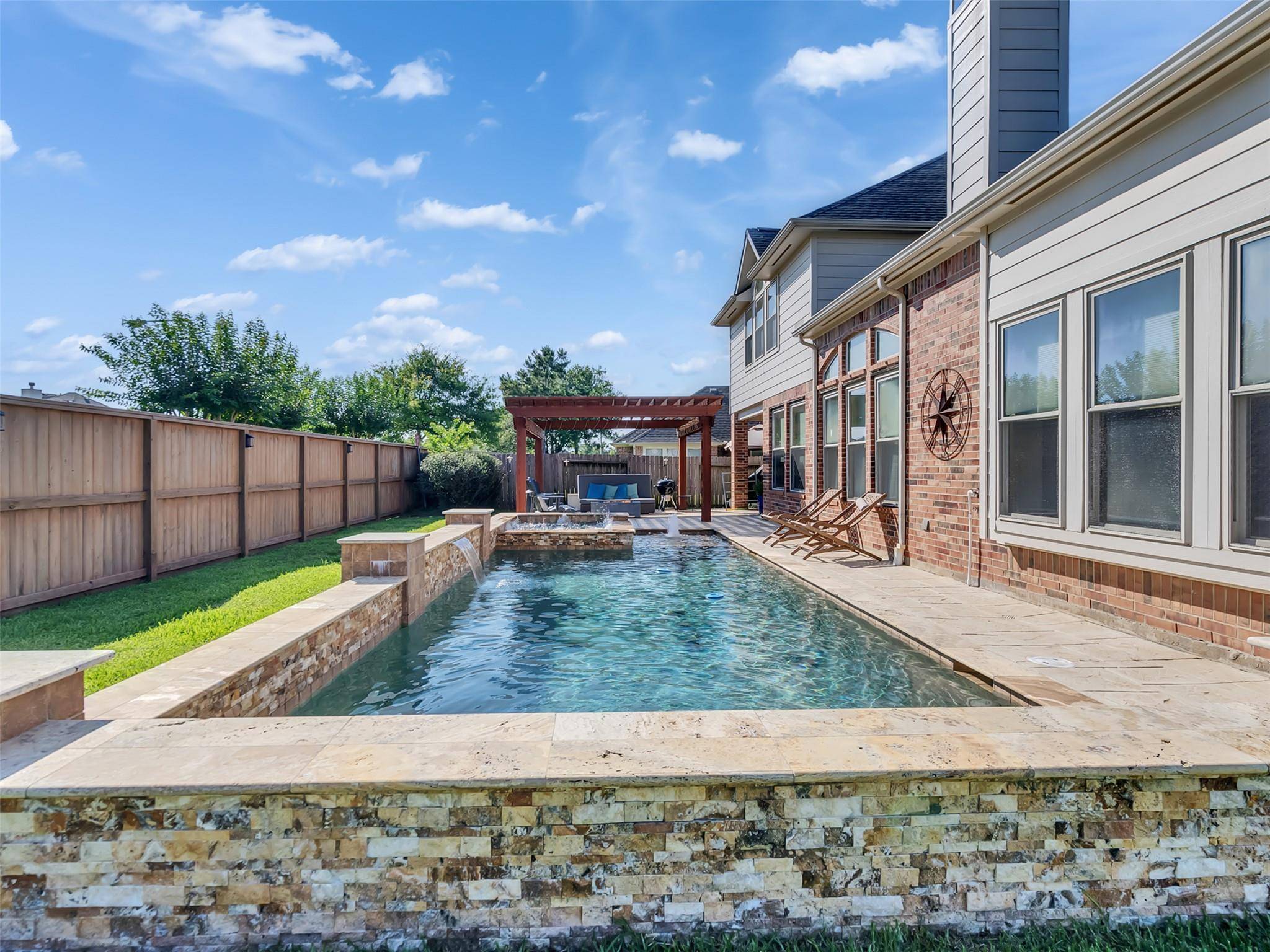 607 Ivory Stone LN, League City, TX 77573