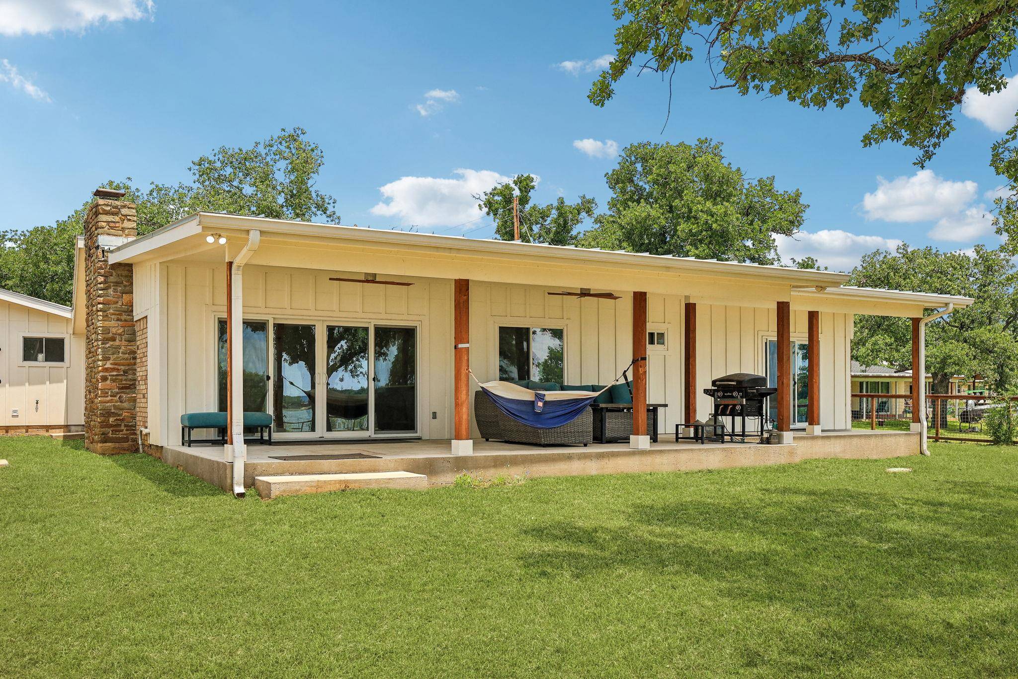 114 Agarita DR, Burnet, TX 78611