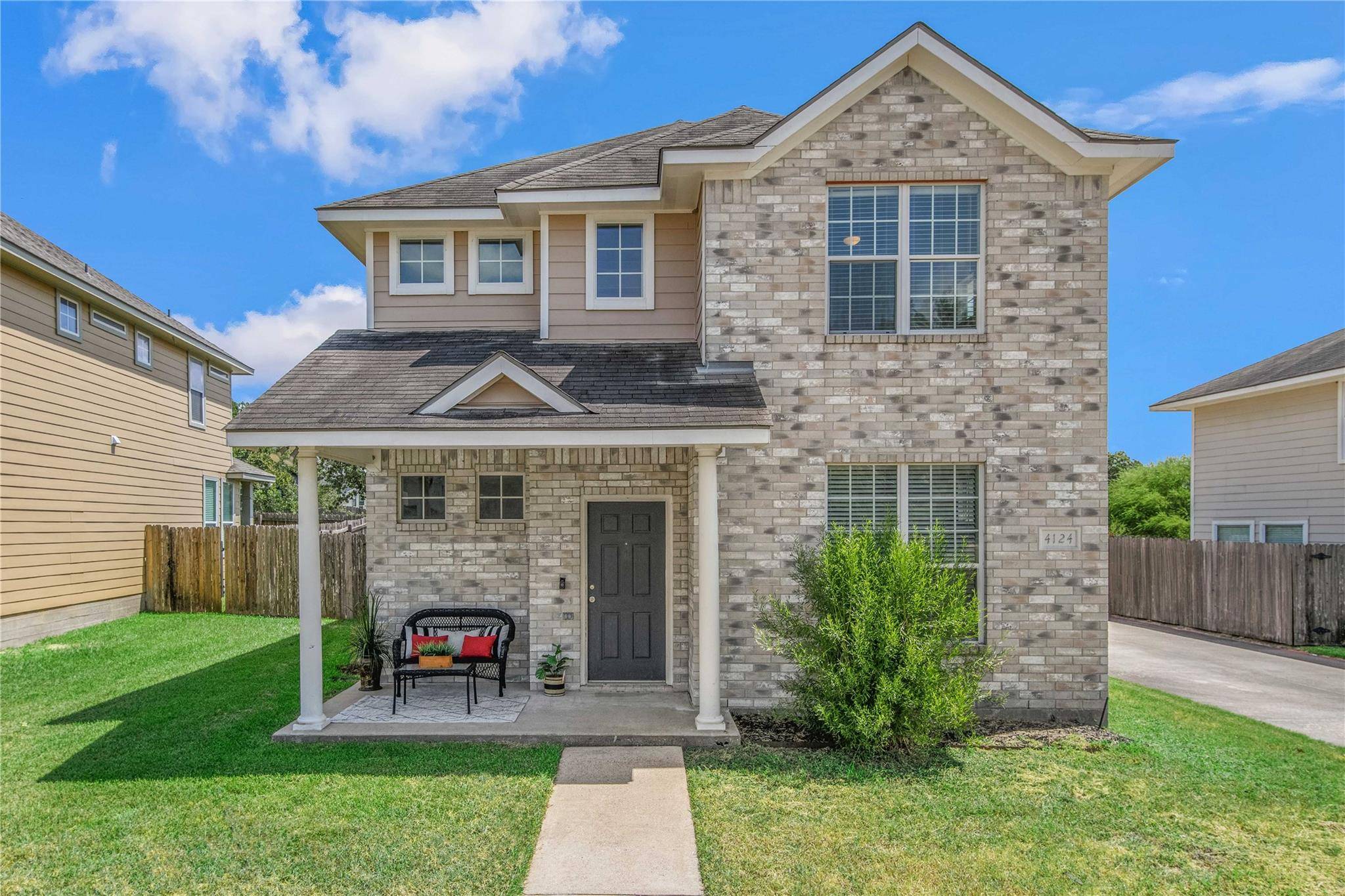 4124 McFarland DR, College Station, TX 77845
